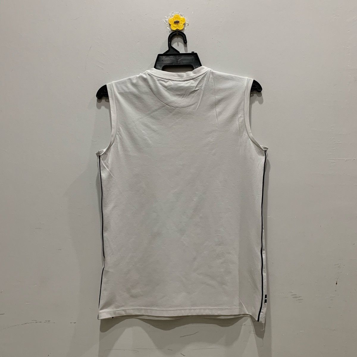 Ellesse × Japanese Brand × Vintage ELLESSE Sleveless Size XS(US) Fits S Size US S / EU 44-46 / 1 - 6 Thumbnail
