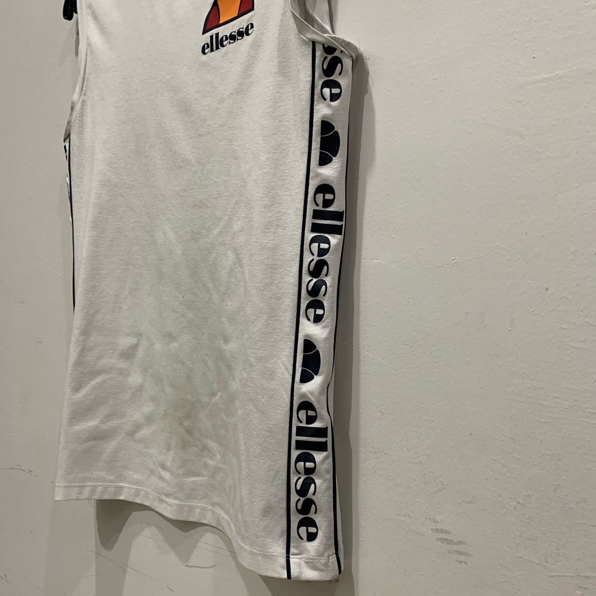 Ellesse × Japanese Brand × Vintage ELLESSE Sleveless Size XS(US) Fits S Size US S / EU 44-46 / 1 - 5 Thumbnail
