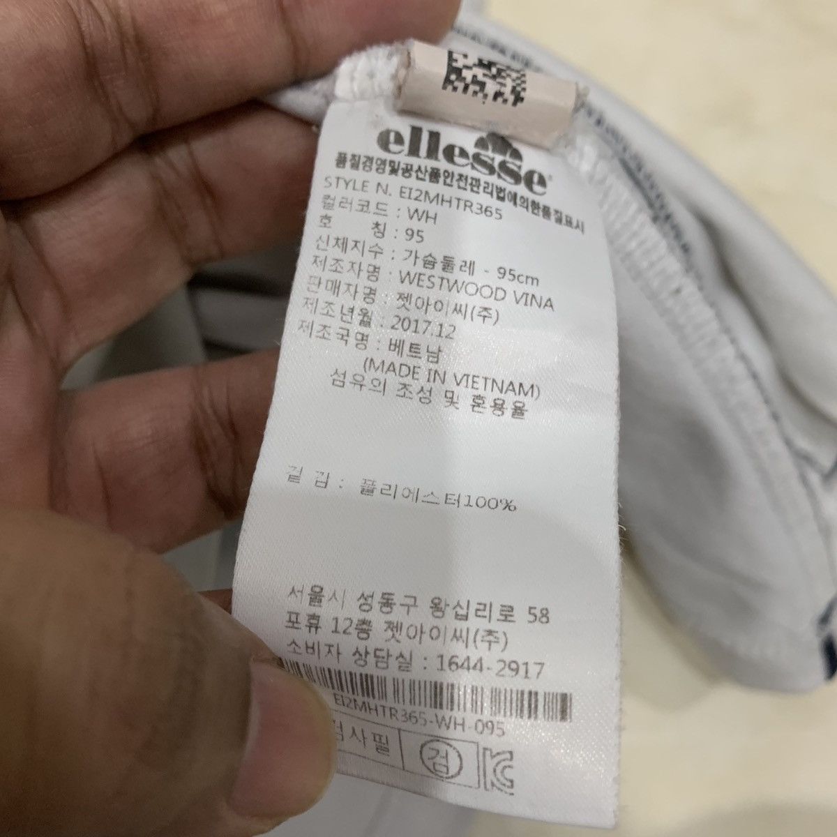Ellesse × Japanese Brand × Vintage ELLESSE Sleveless Size XS(US) Fits S Size US S / EU 44-46 / 1 - 9 Thumbnail
