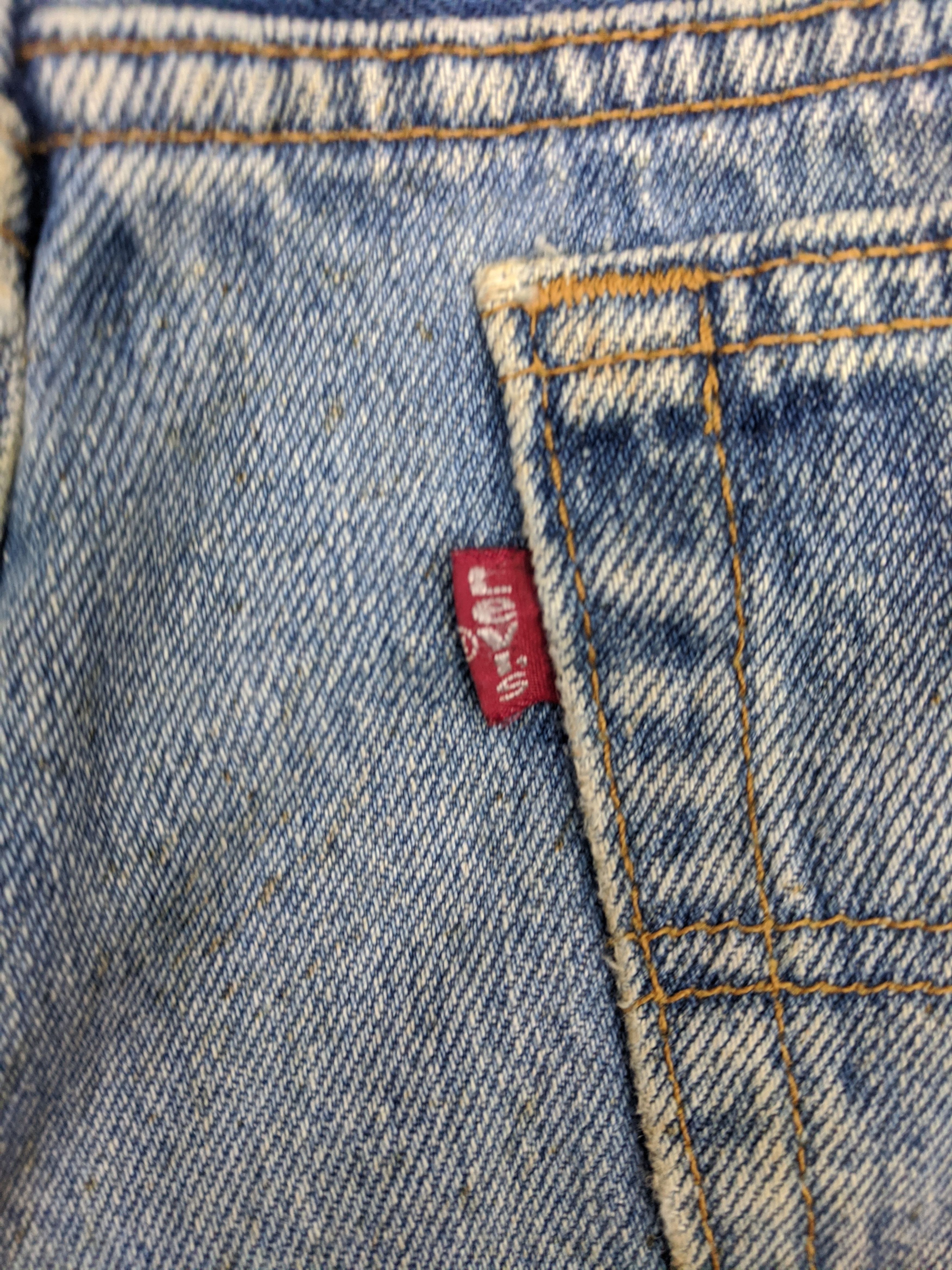 Levi's Vintage Levis 501 Jeans DP0647 Size US 35 - 9 Thumbnail