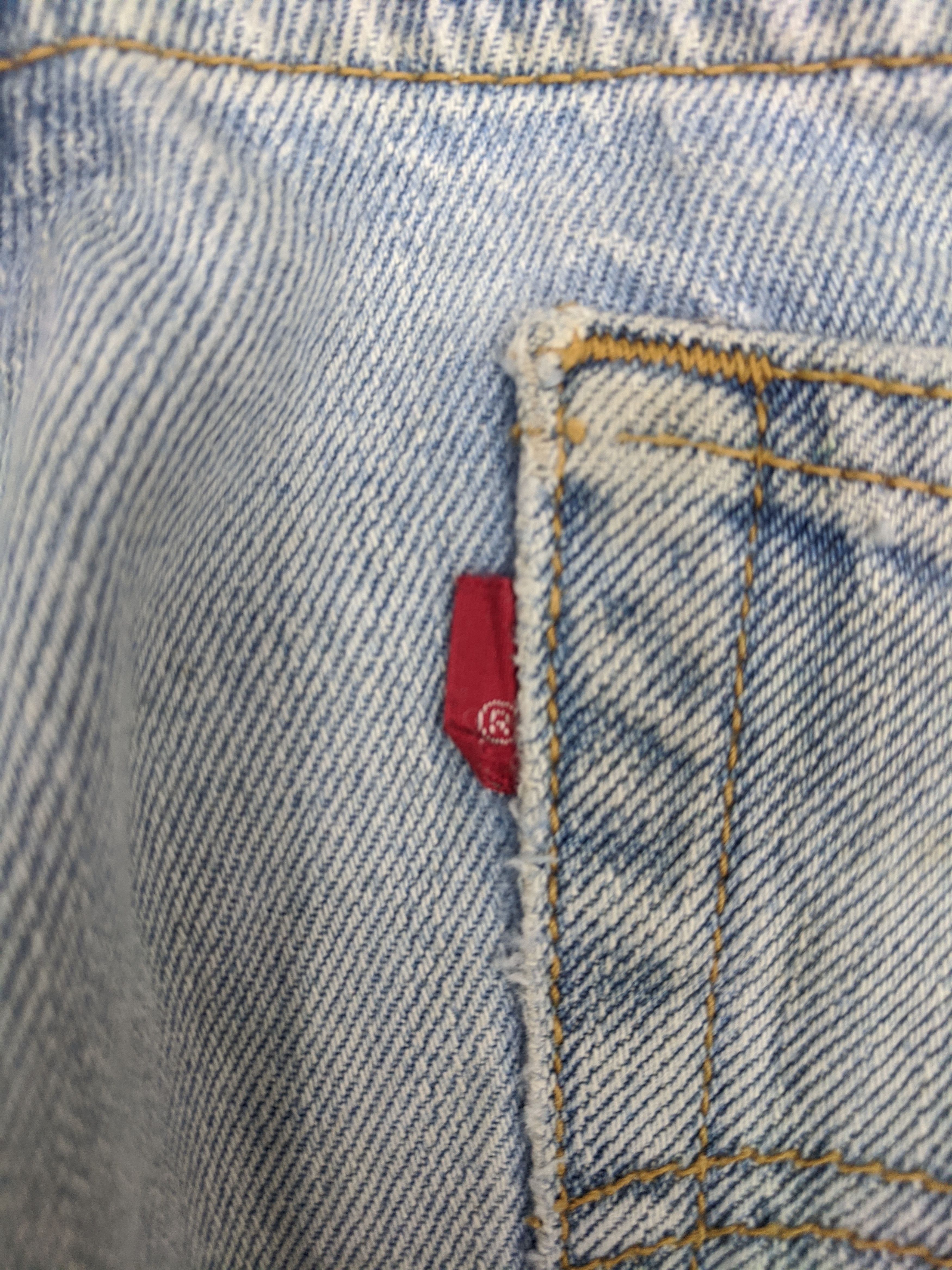 Levi's Vintage Levis 550 Jeans DP0649 Size US 37 - 6 Thumbnail