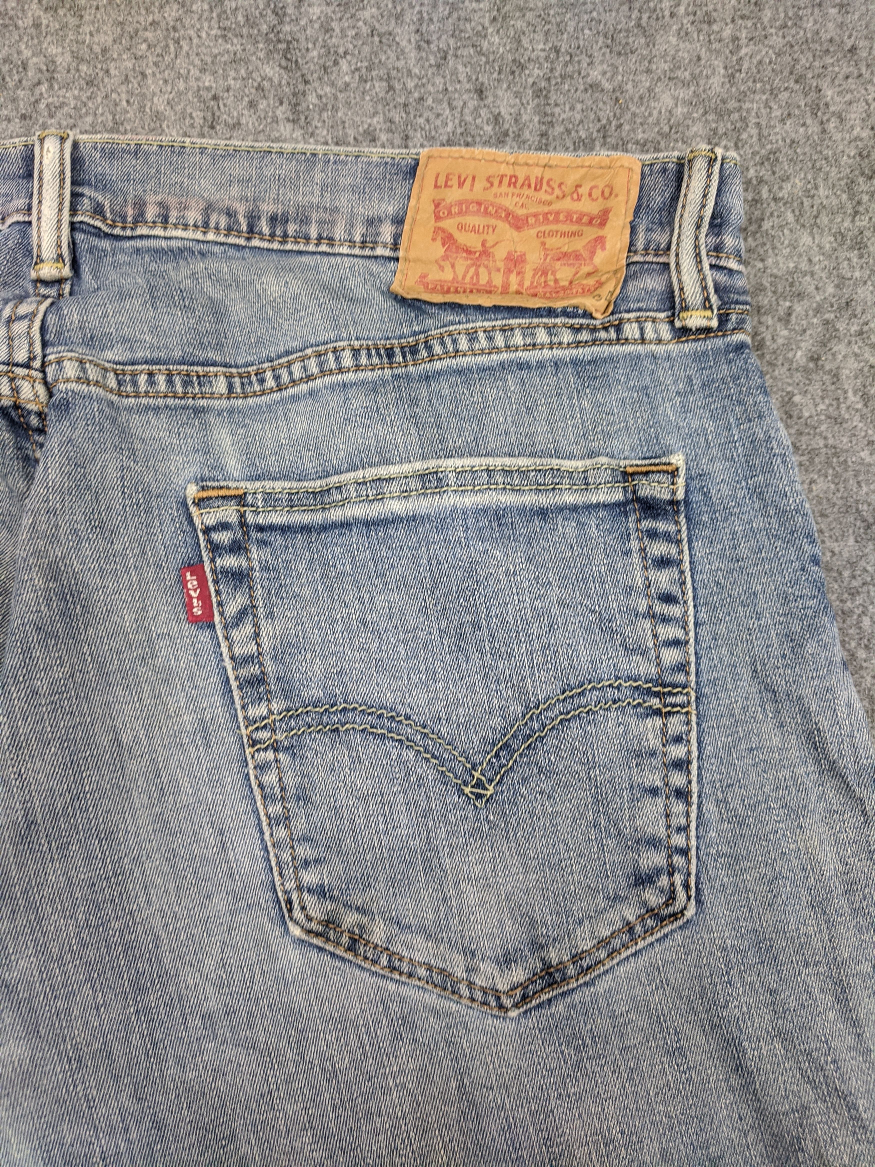 Levi's Vintage Levis 559 Jeans DP0656 Size US 37 - 12 Thumbnail