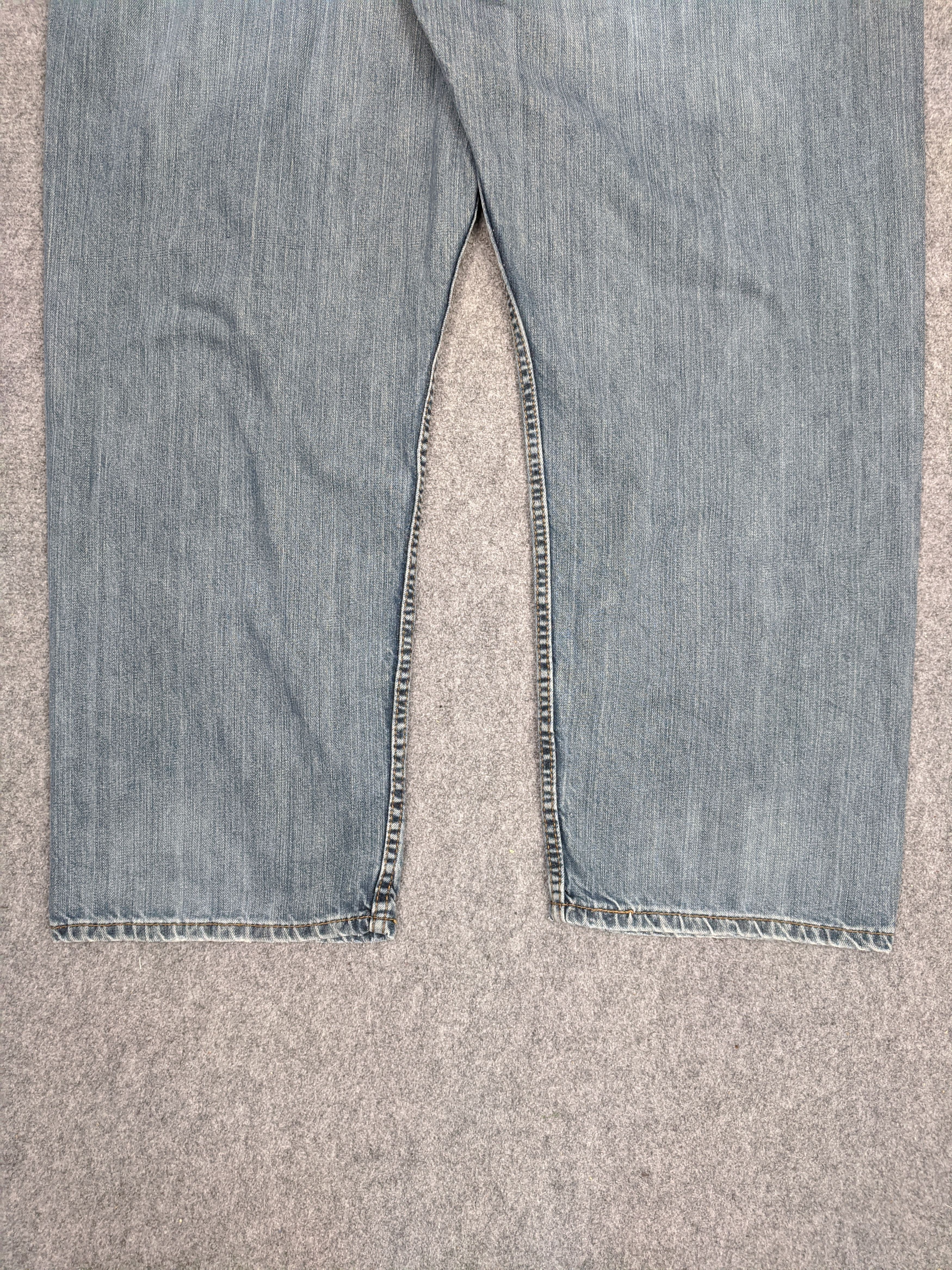 Levi's Vintage Levis 559 Jeans DP0660 Size US 43 - 13 Thumbnail