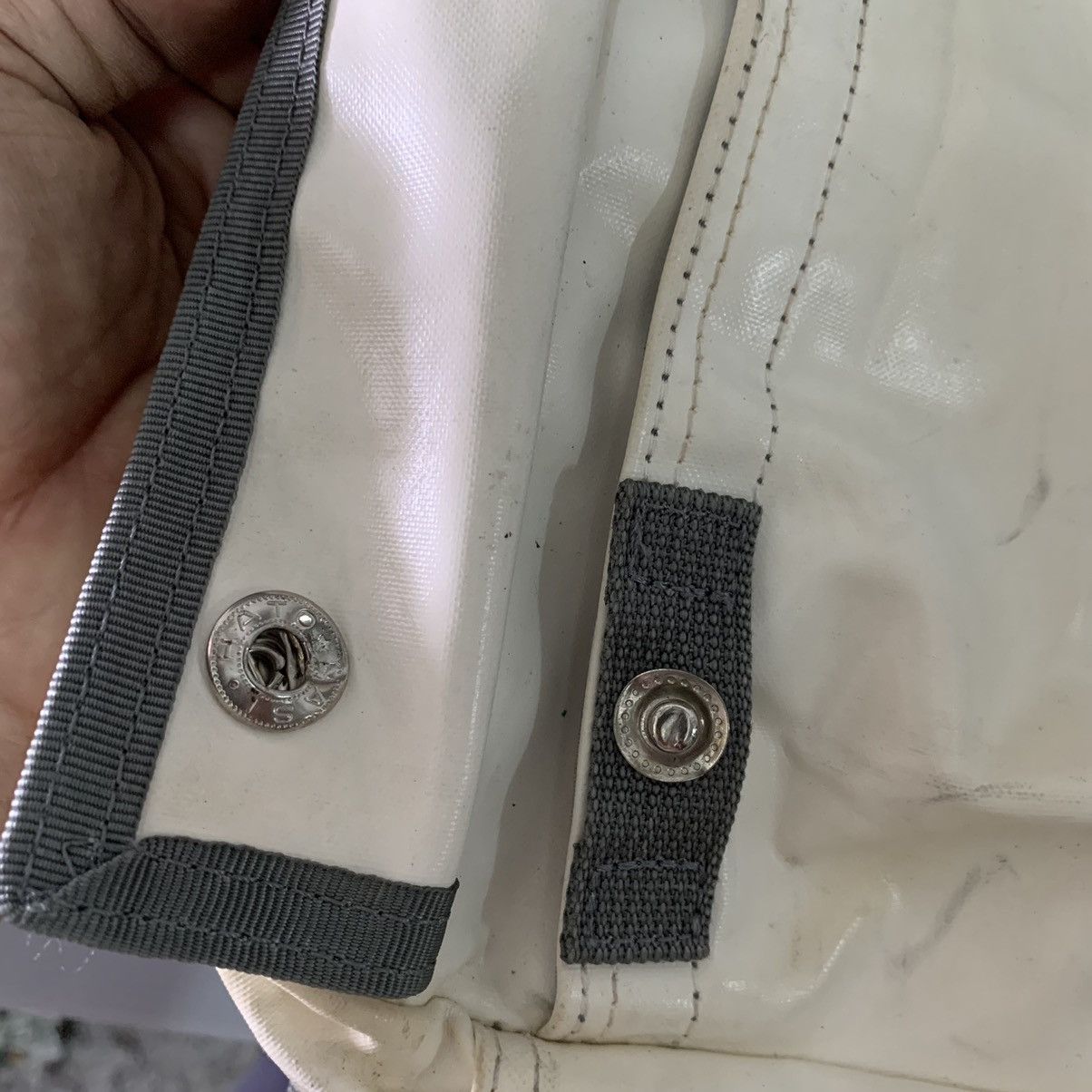 Japanese Brand Porter White Slingbag Size ONE SIZE - 11 Thumbnail