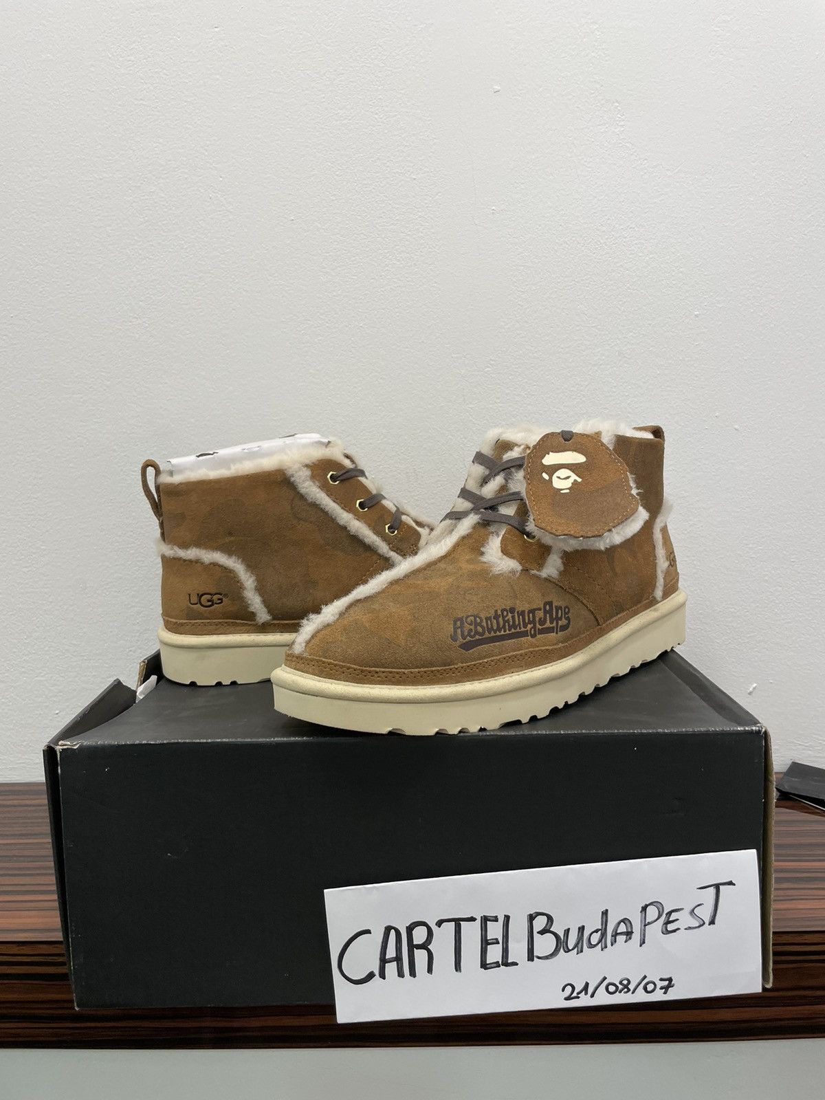 UGG Neumel Boot A Bathing Ape Chestnut