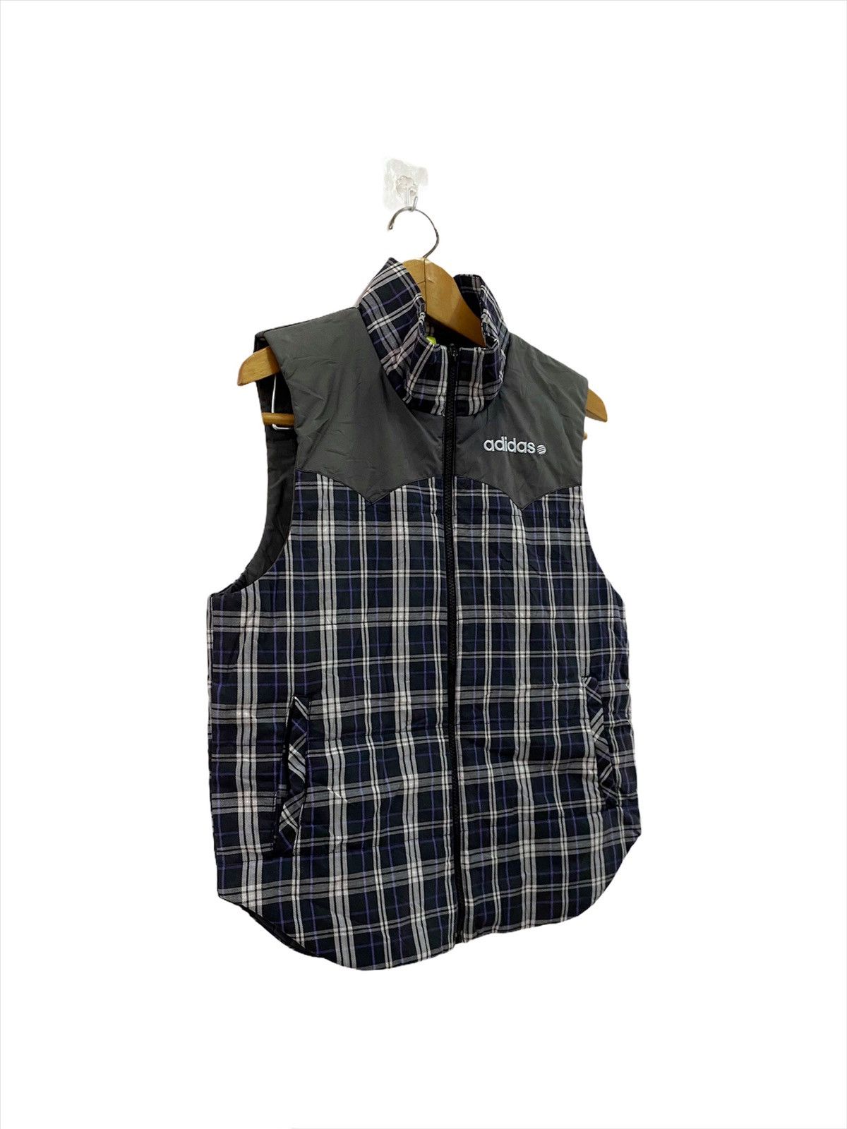 Adidas Adidas Outerwear Plaid Vest Size US M / EU 48-50 / 2 - 3 Thumbnail