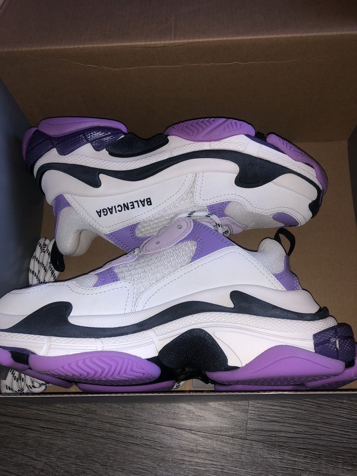 triple s balenciaga sale