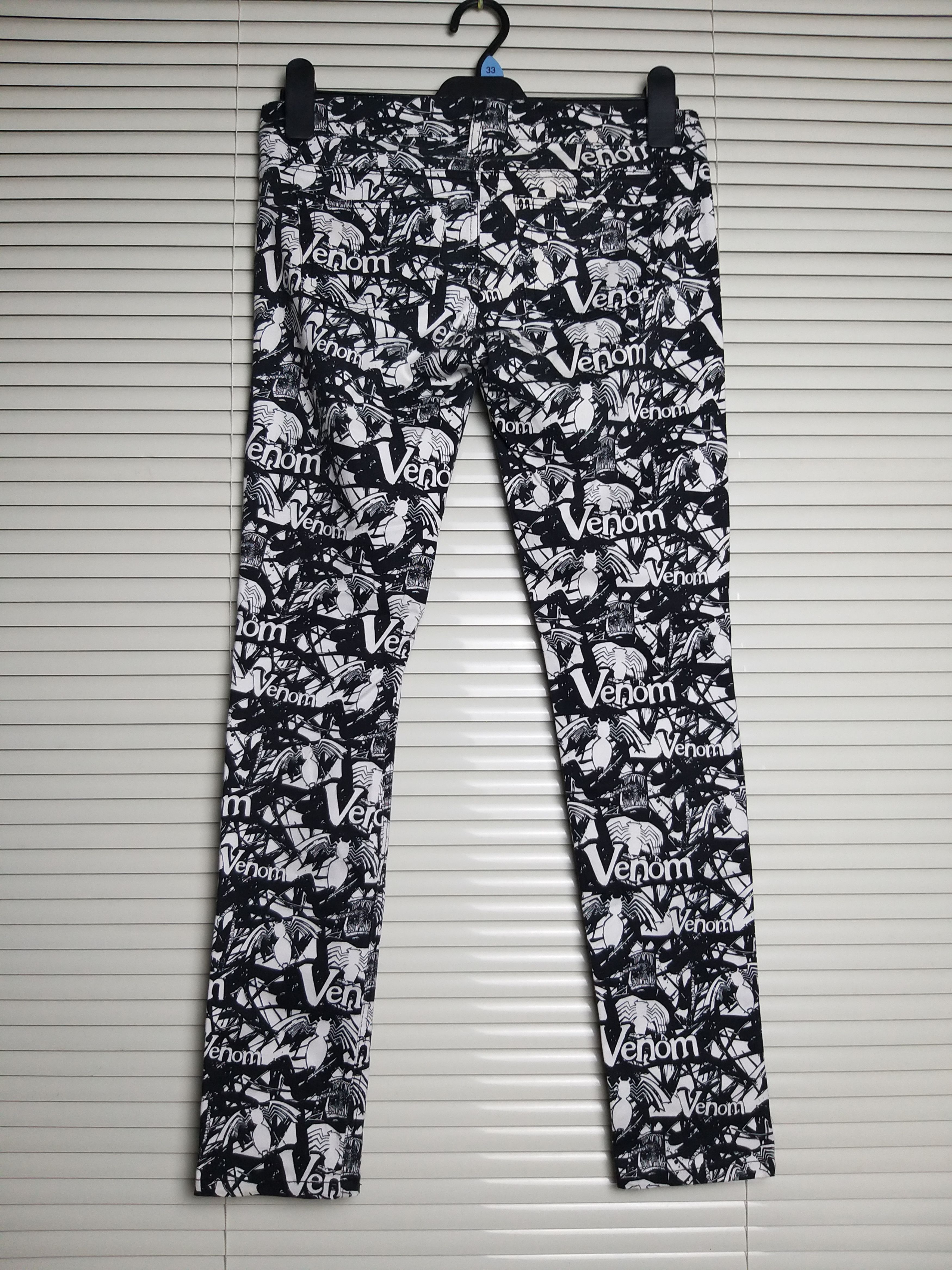 Marvel Comics GRAIL💥VENOM"MARVEL COMICS"FULL PRINT SKINNY PANT Size US 30 / EU 46 - 3 Thumbnail
