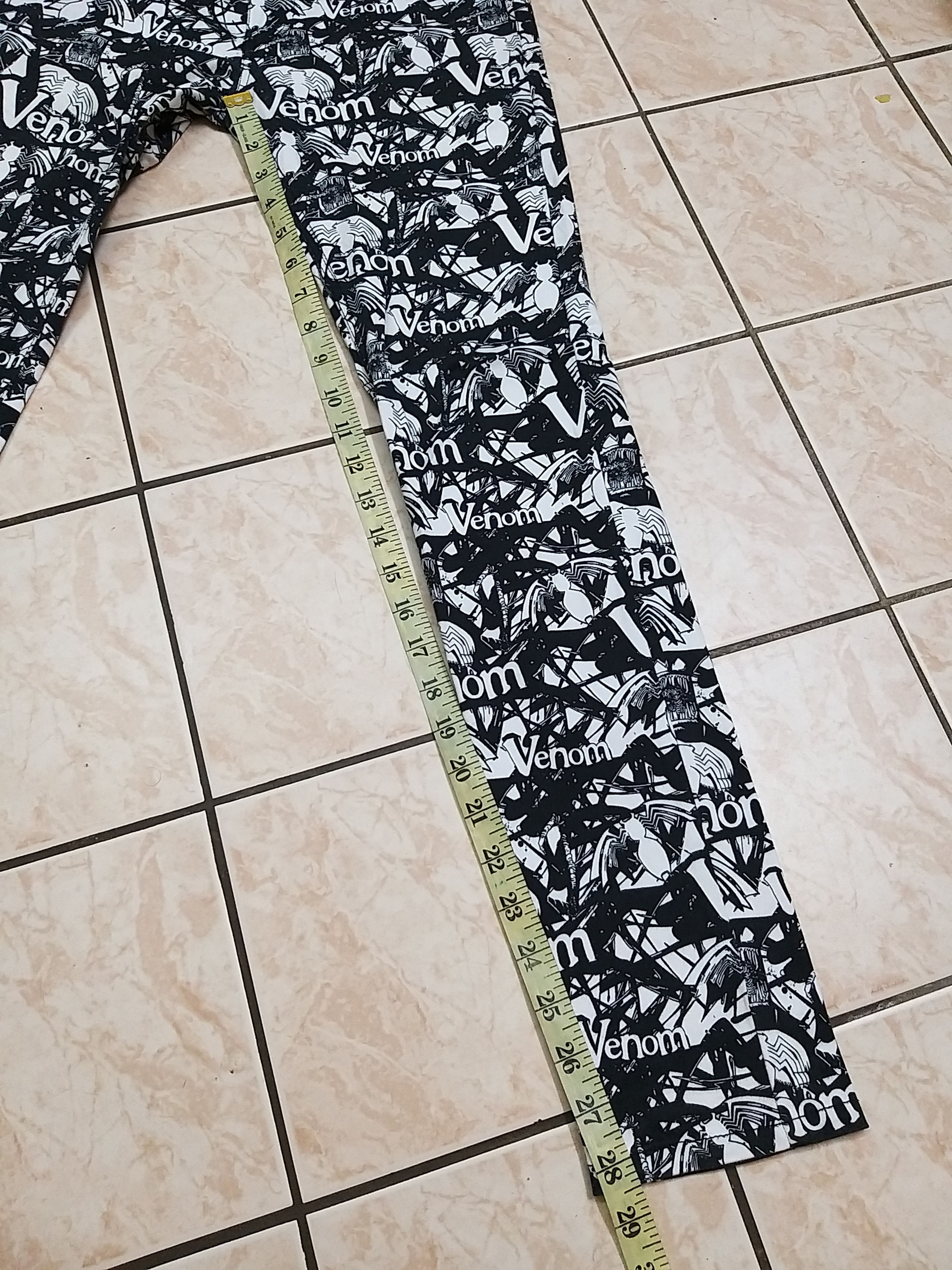 Marvel Comics GRAIL💥VENOM"MARVEL COMICS"FULL PRINT SKINNY PANT Size US 30 / EU 46 - 13 Thumbnail