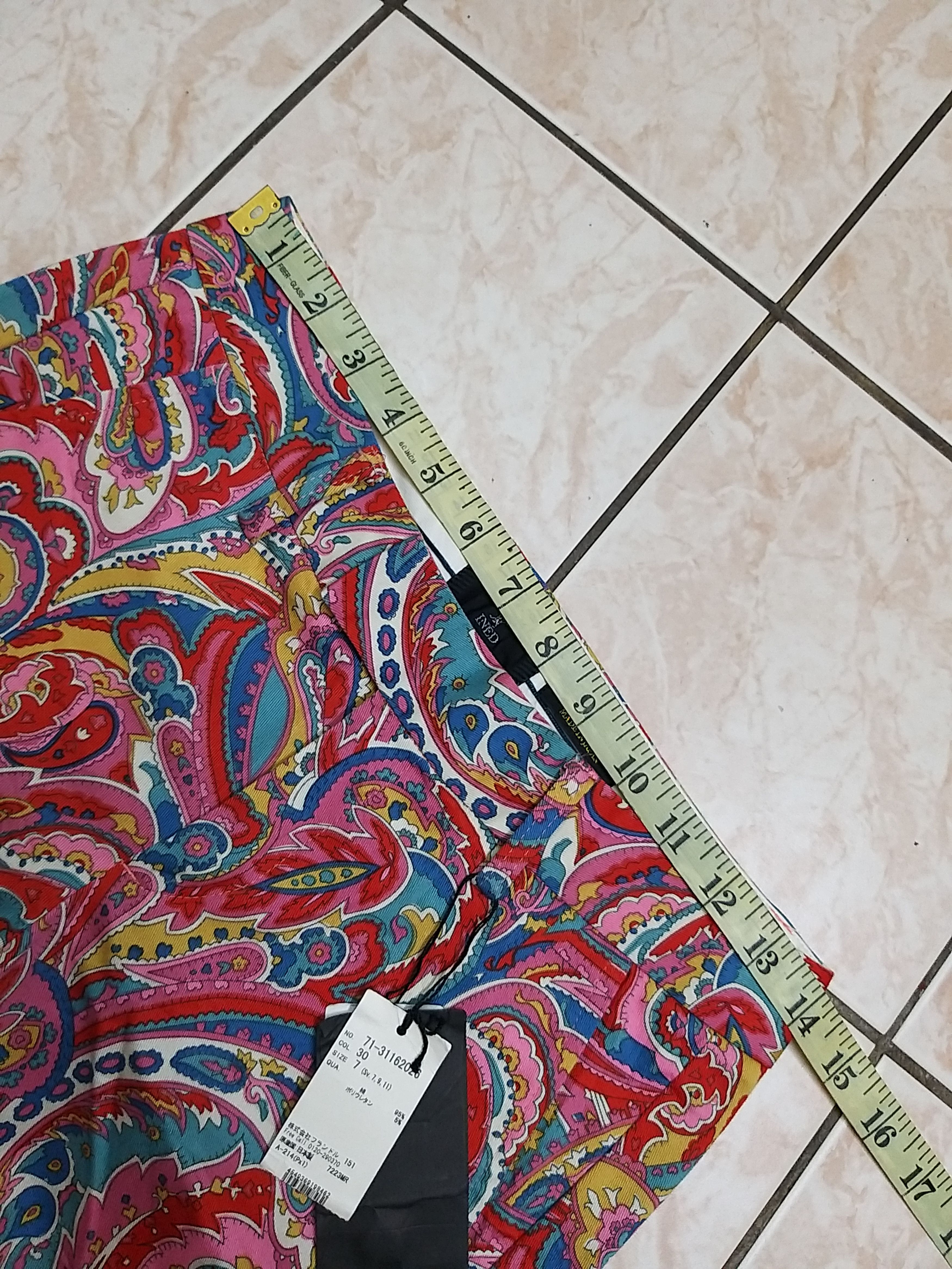 Japanese Brand (NWT)ARCHIVE JAPANESE CULTURE "INED"FLORAL 3/4 COTTON PANTS Size US 28 / EU 44 - 8 Thumbnail