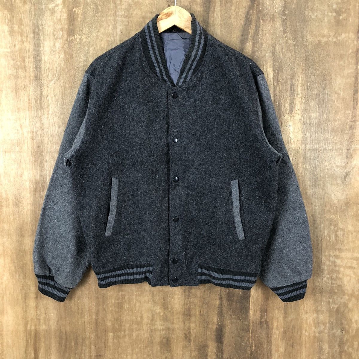 Japanese Brand JAPANESE BRAND GREY WOOL VARSITY JACKET #1876 Size US L / EU 52-54 / 3 - 3 Thumbnail
