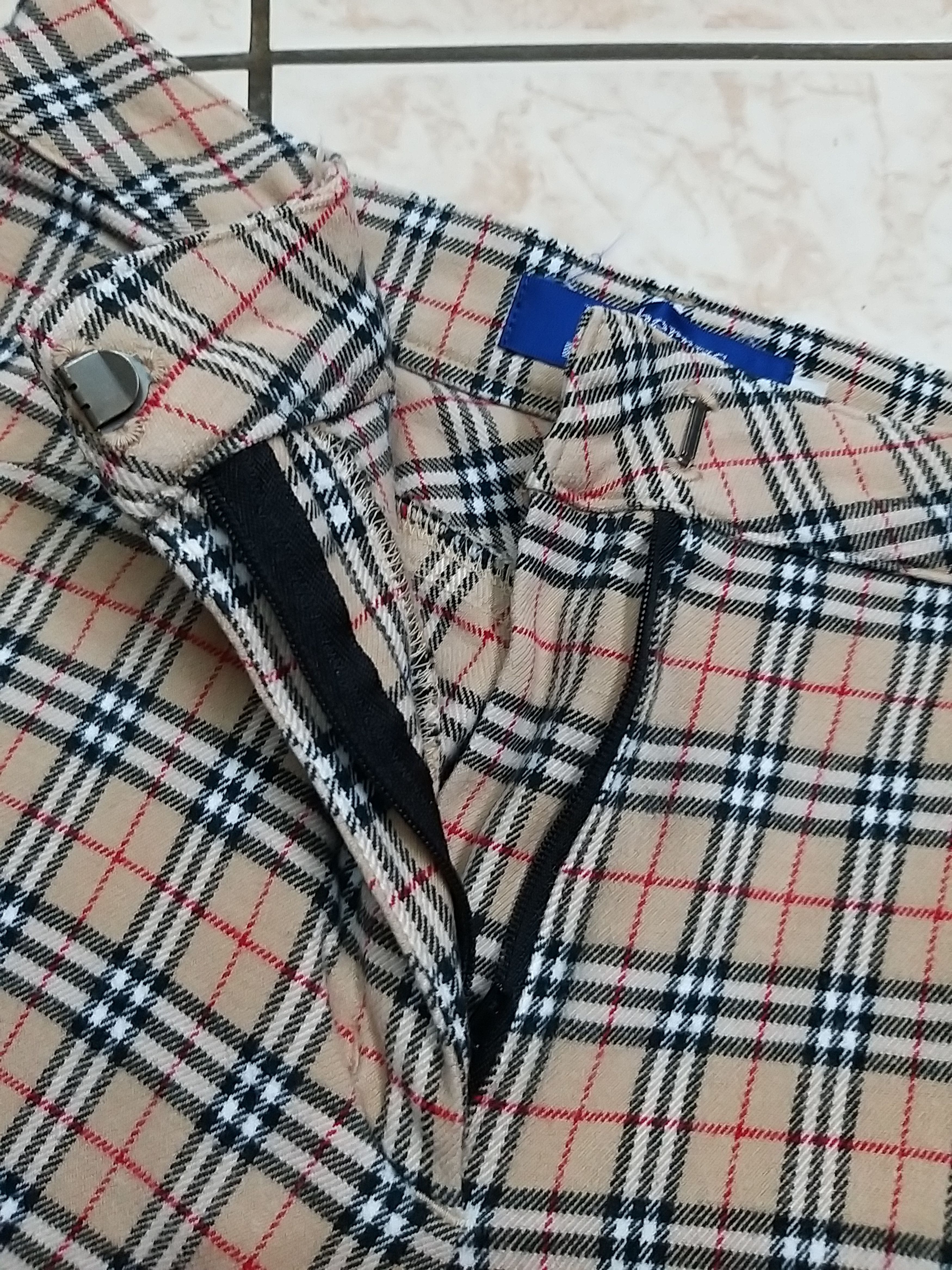 Burberry NICE🔥VINTAGE BURBERRYS BLUE LABEL NOVA CHECK STRETCH PANTS Size US 26 / EU 42 - 7 Thumbnail