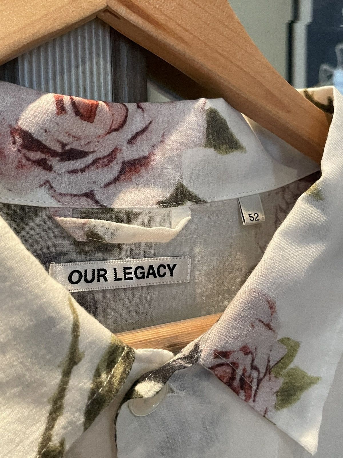 Our Legacy Our Legacy Box Shirt Short-sleeve Rose Print Size US L / EU 52-54 / 3 - 2 Thumbnail