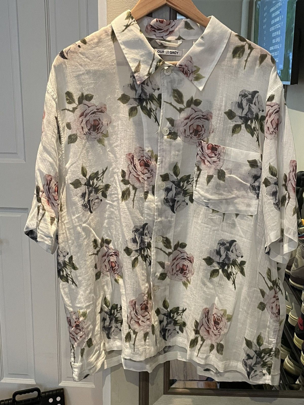 Our Legacy Our Legacy Box Shirt Short-sleeve Rose Print Size US L / EU 52-54 / 3 - 1 Thumbnail
