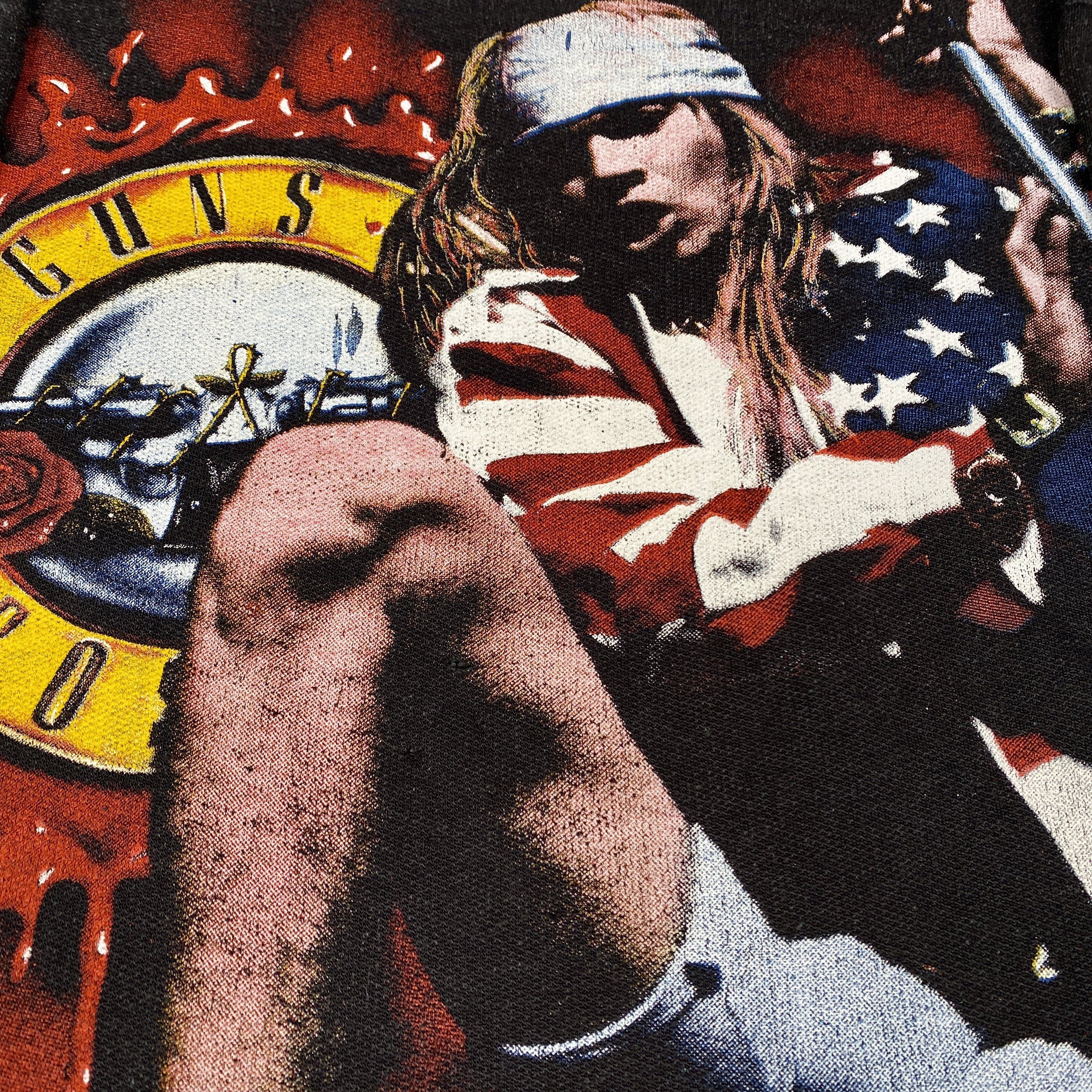 Vintage Vintage 1993 Guns N’ Roses ‘Use Your Illusion’ bootleg sweat Size US M / EU 48-50 / 2 - 4 Thumbnail