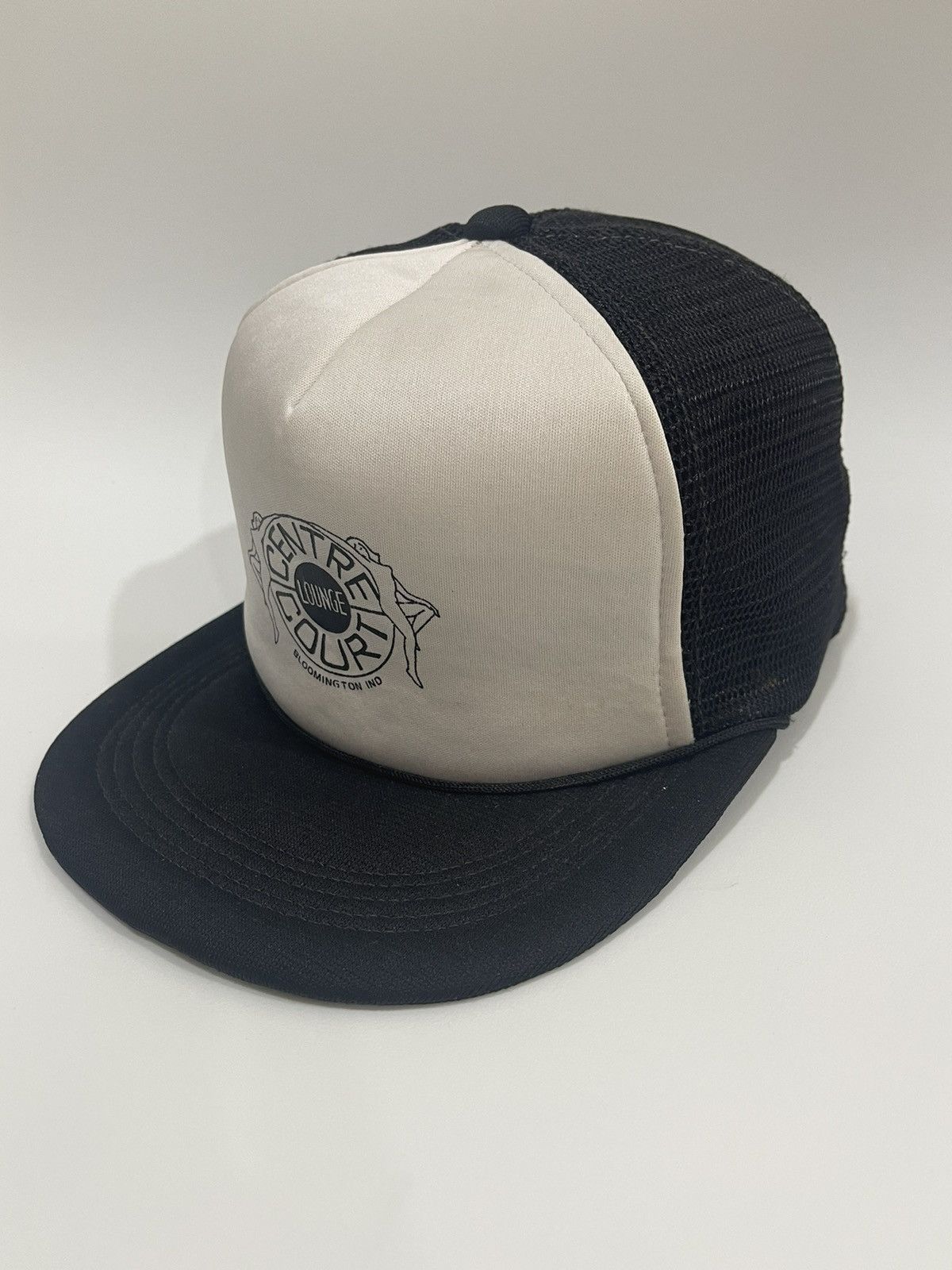 Japanese Brand Sexy girl trucker hat Size ONE SIZE - 2 Thumbnail
