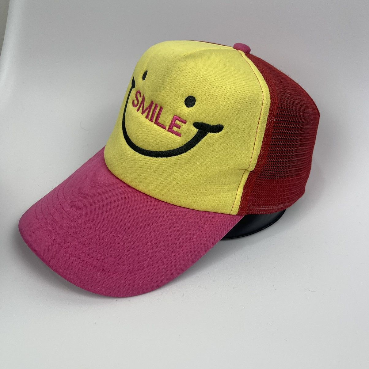 Seditionaries Smile trucker hat Size ONE SIZE - 3 Thumbnail