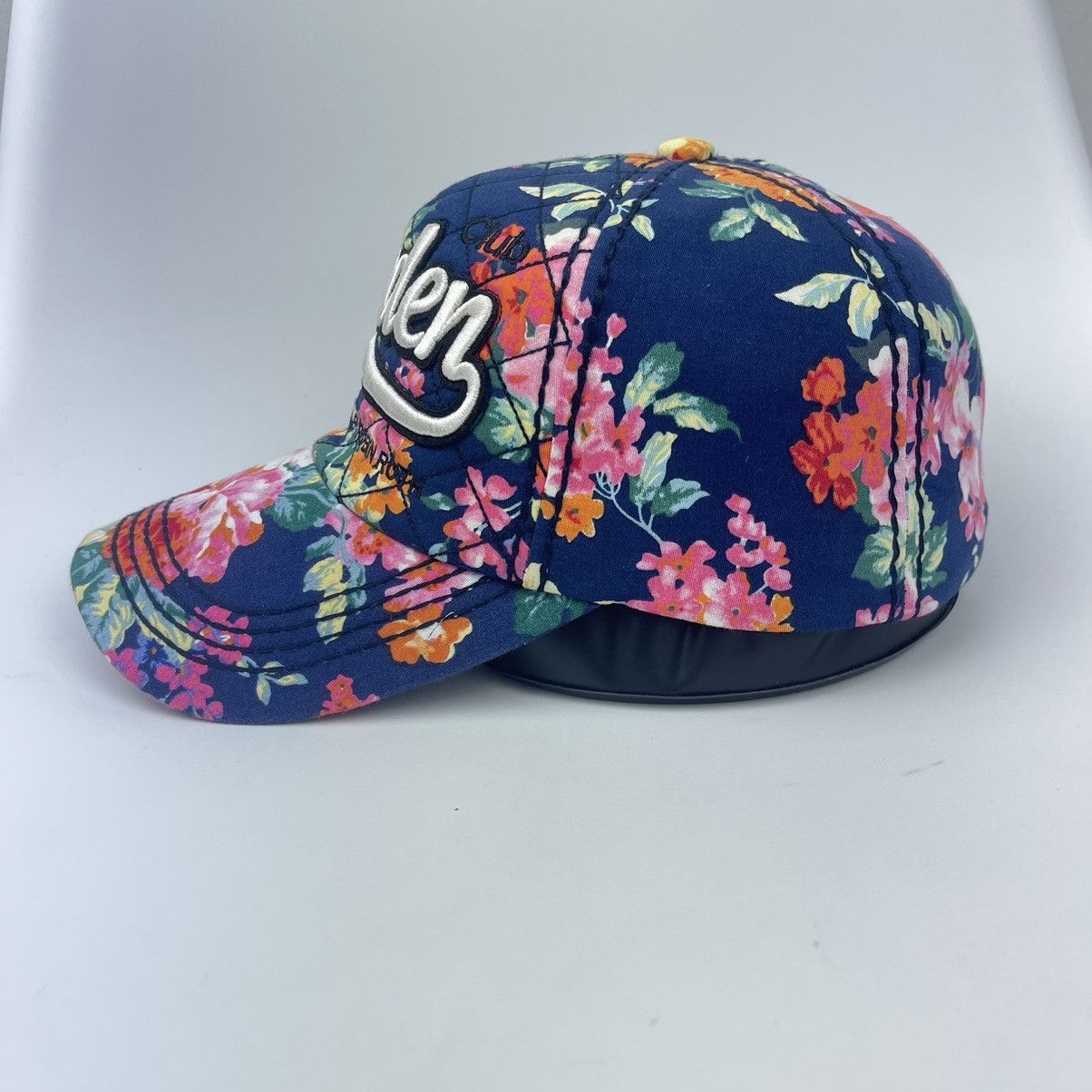 Robin Ruth Rare Full Print Flora Hat Size ONE SIZE - 3 Thumbnail