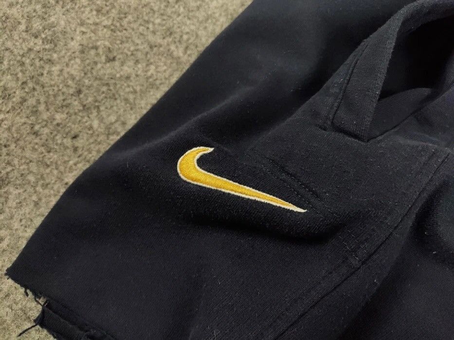 Nike Vintage y2k Nike Short embroidered swoosh Travis Scott Size US 34 / EU 50 - 12 Thumbnail