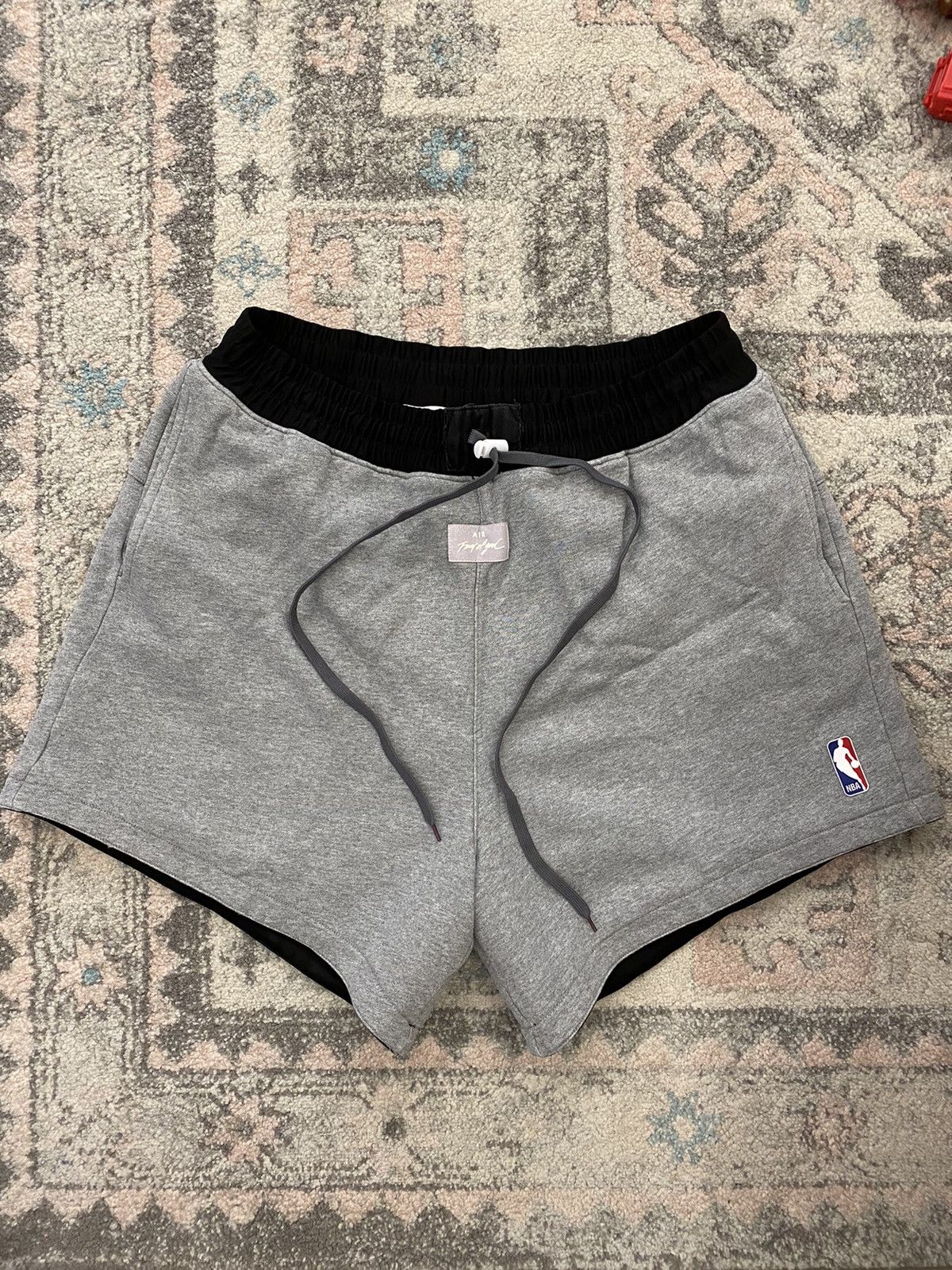 Fear of god x nike reversible on sale shorts summit white