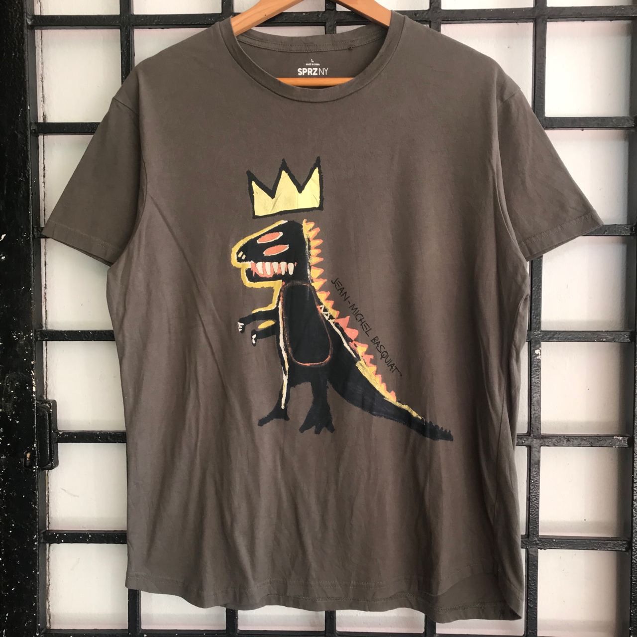 Jean-Michel Basquiat × Vintage 🔥 Vintage Jean Michel Basquiat Big Logo Design T-shirt Size US L / EU 52-54 / 3 - 1 Thumbnail