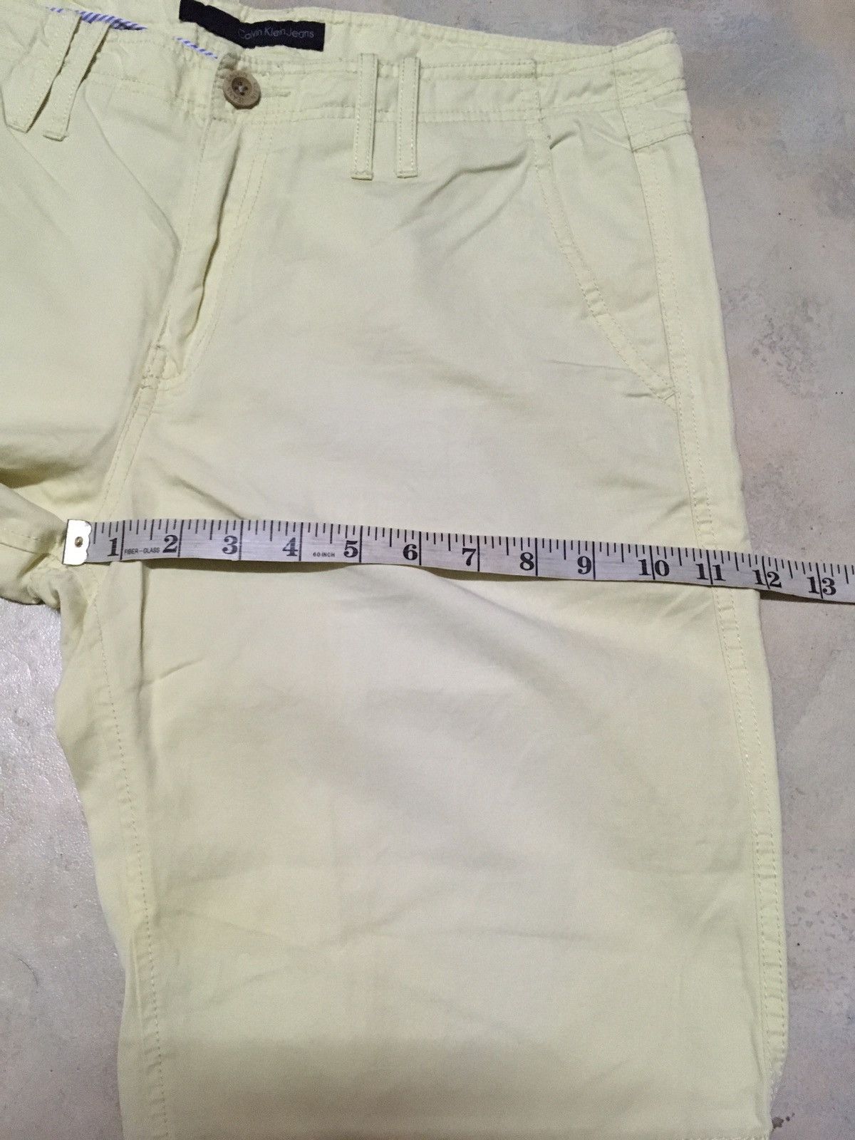 Calvin Klein Calvin Klein Yellow Short Pants Size 34 Size US 34 / EU 50 - 10 Thumbnail