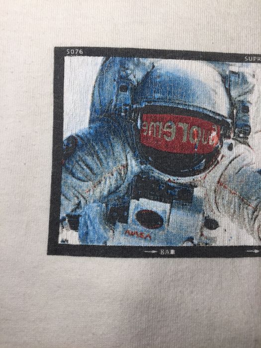 Supreme 2024 astronaut tee