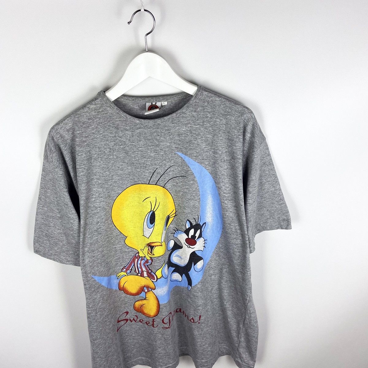 Disney Vintage 00’s Looney Tunes Tweety Sweat Dreams tee rare Size US L / EU 52-54 / 3 - 2 Thumbnail