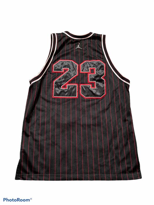 michael jordan pinstripe bulls jersey