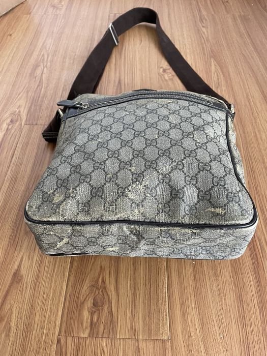 Gucci Gucci GG Supreme Messenger Bag | Grailed