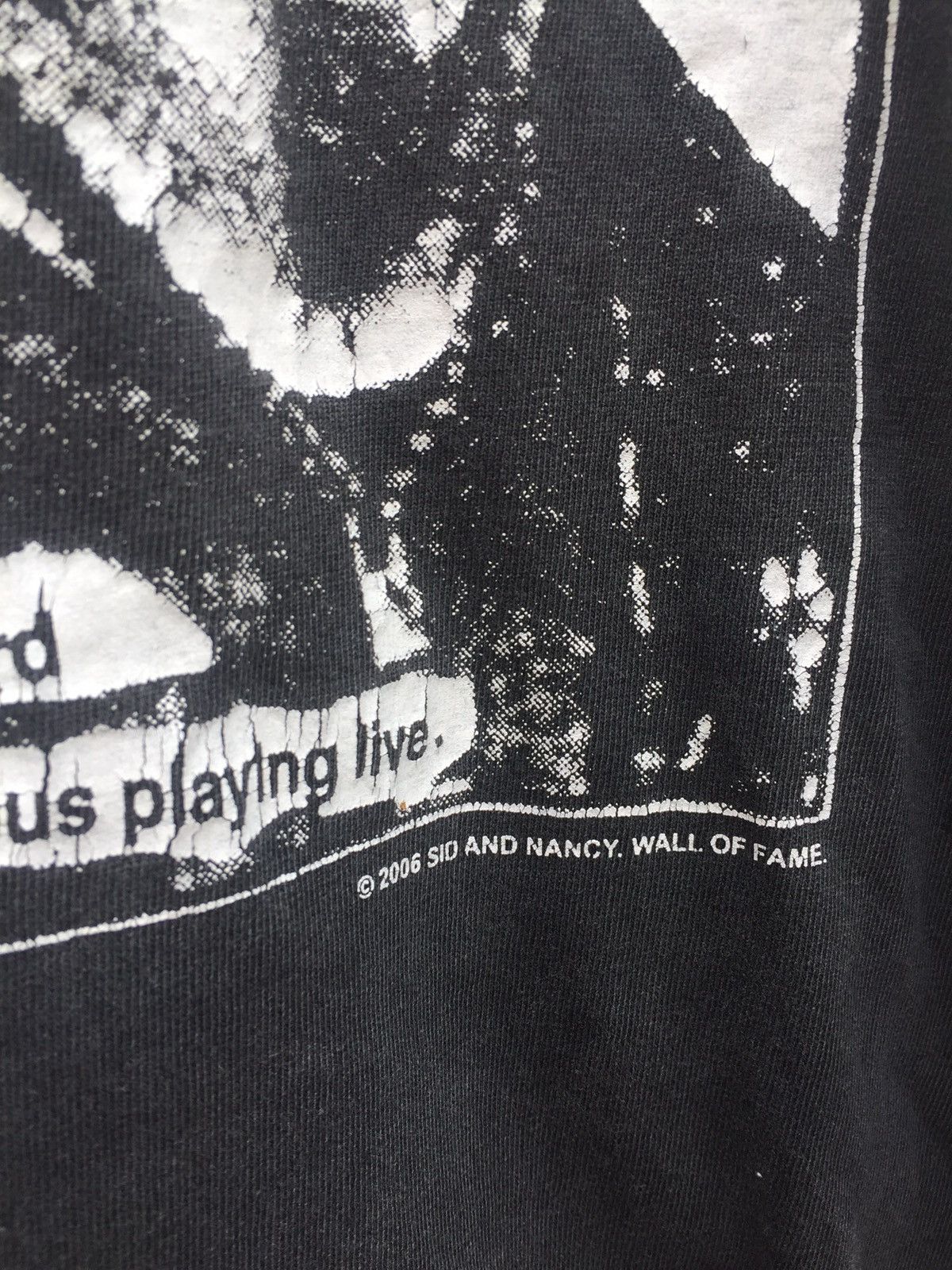 Vintage Rip & Distressed!!The Real Sid And Nancy 2006 Movie Tee Size US S / EU 44-46 / 1 - 7 Thumbnail