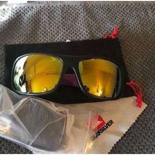 Quiksilver New Quiksilver Sunglass Set | Grailed