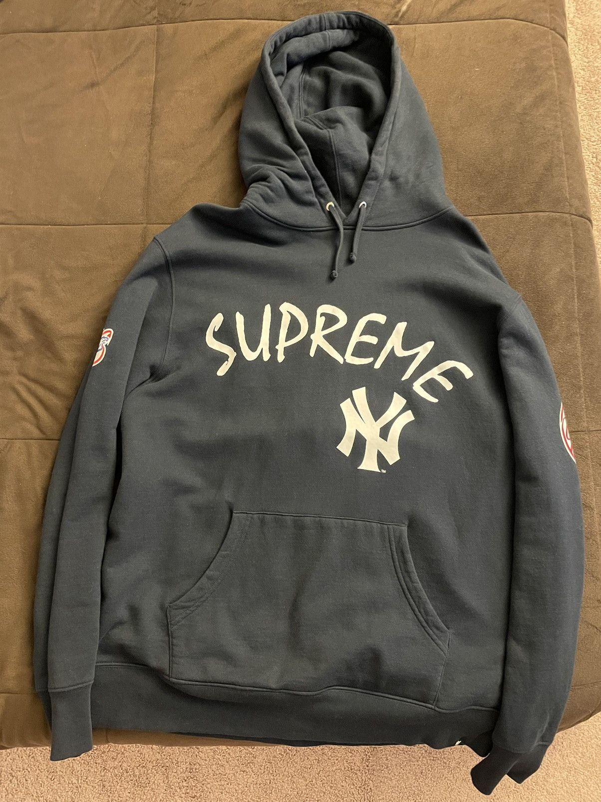 Supreme New York Yankees Kanji Hooded Sweatshirt Black