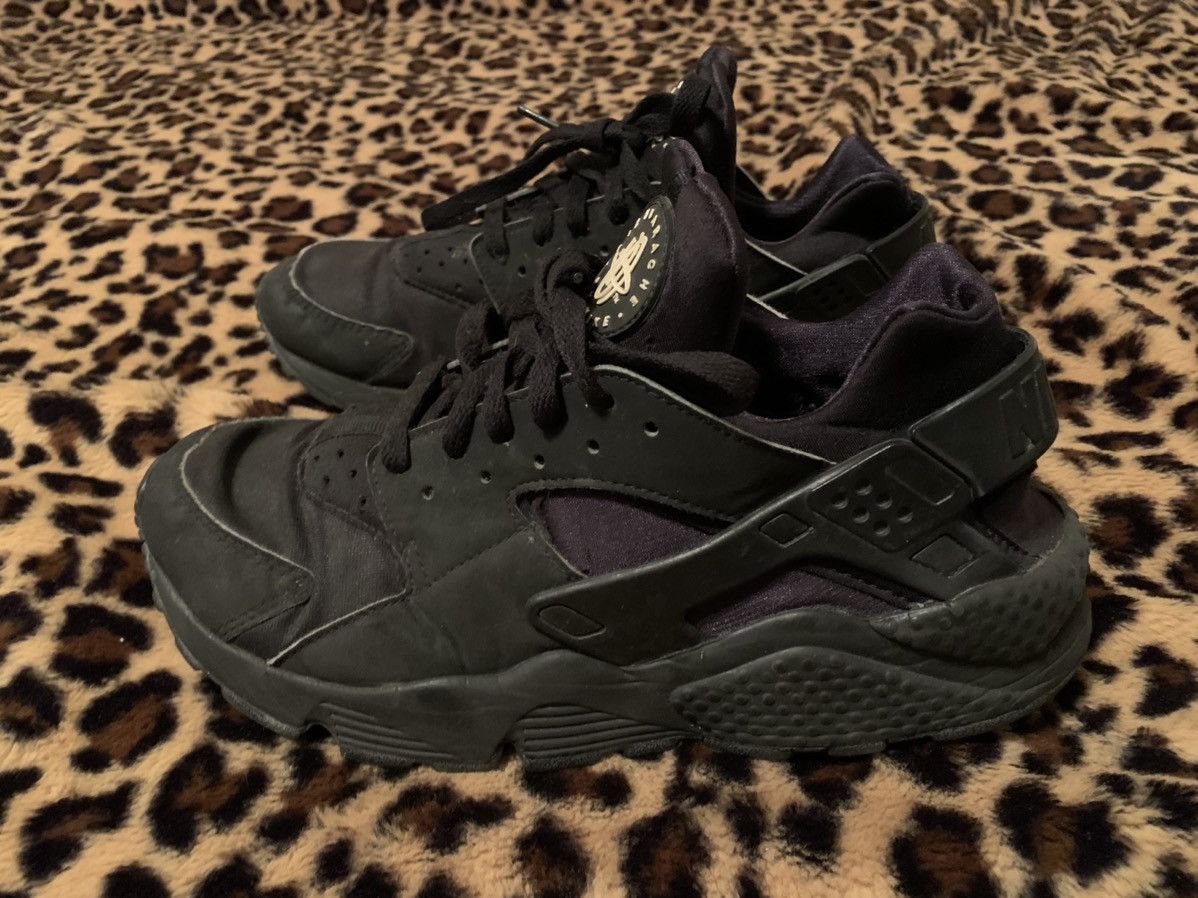 Nike nike air huarache triple black 2013 Grailed