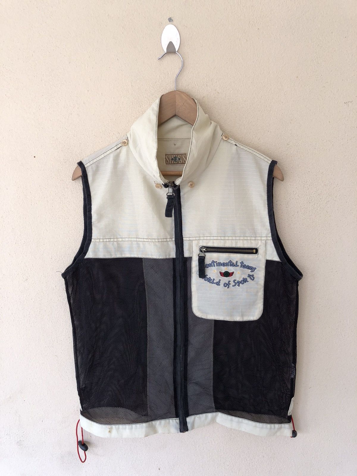 Japanese Brand 🔥continental teams world of sport vest Size US M / EU 48-50 / 2 - 1 Thumbnail