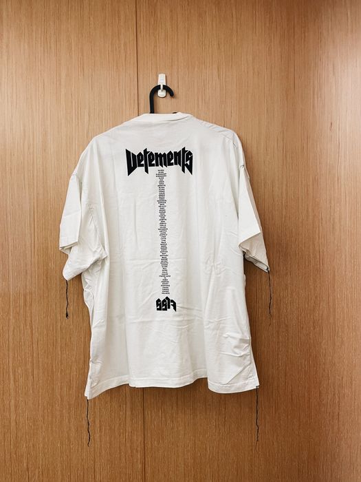 あすつく 【VETEMENTS】STAFF TEE Sell 〝white〟 メンズ