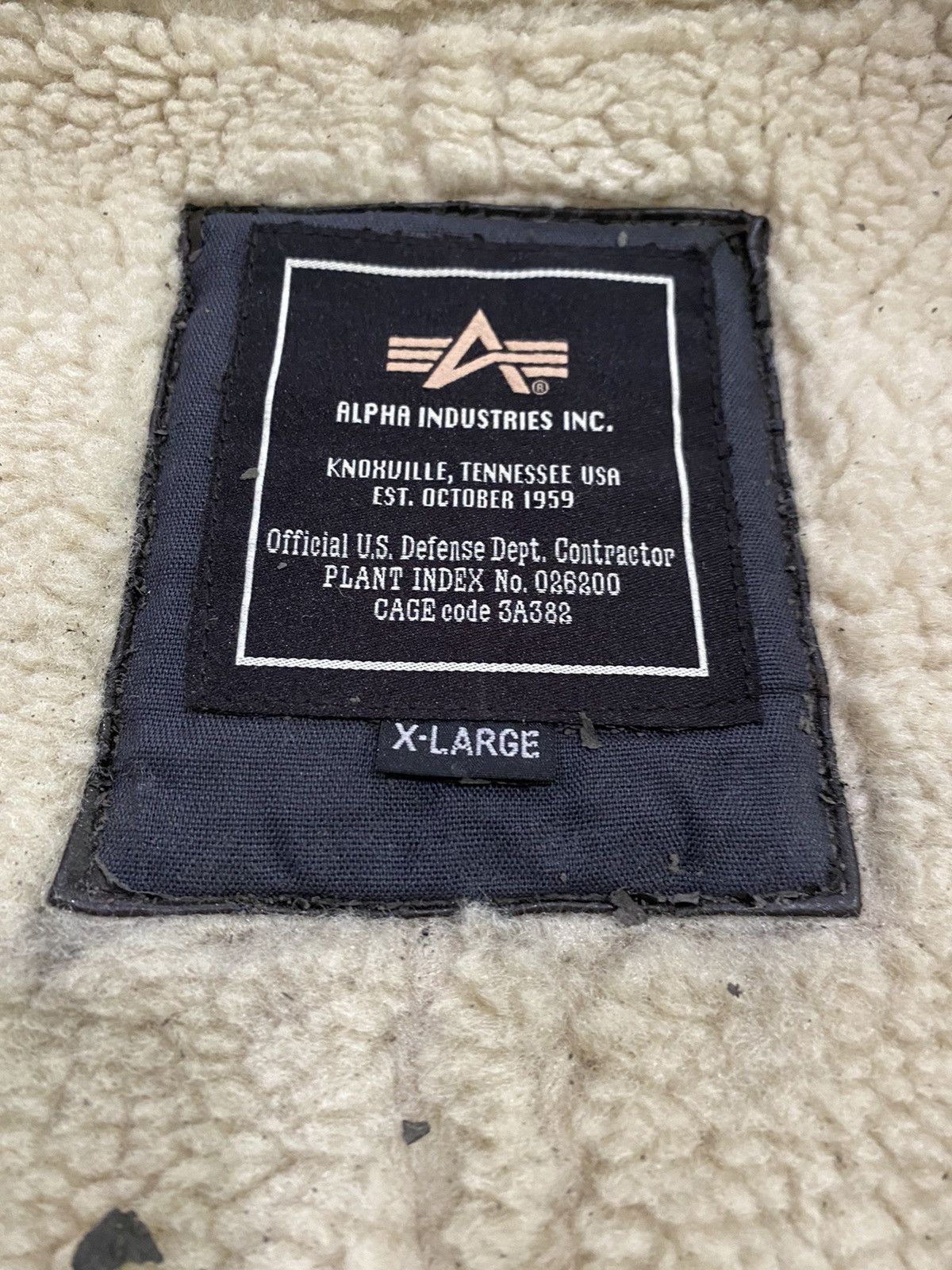 Alpha Industries ALPHA INDUSTRIES B3 JACKET SHERPA NOT LEATHER Size US XL / EU 56 / 4 - 4 Thumbnail