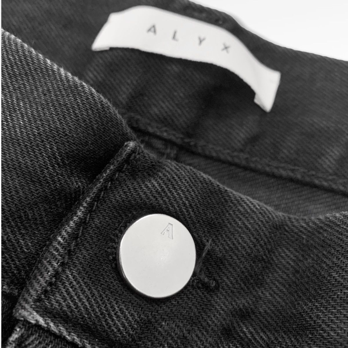 Alyx ALYX STUDIO Zip back distressed denim Size US 27 - 9 Thumbnail
