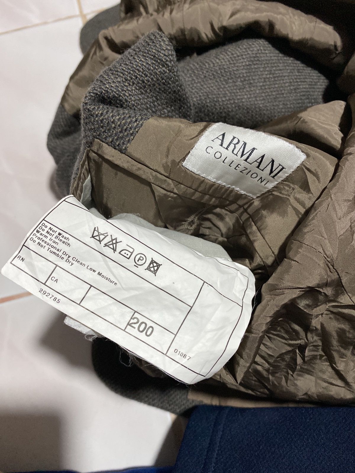 Armani ARMANI COLLEZIONI LUXURY STYLE BLAZES Size US M / EU 48-50 / 2 - 6 Thumbnail