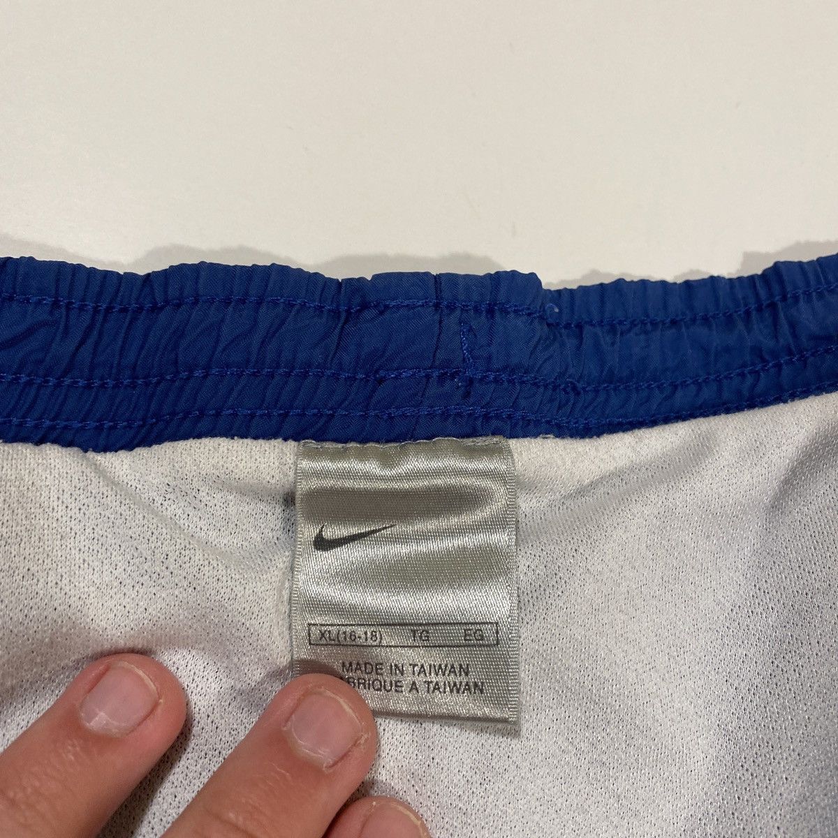 Nike × Vintage Vintage Nike Track Shorts Blue Size US 36 / EU 52 - 3 Thumbnail