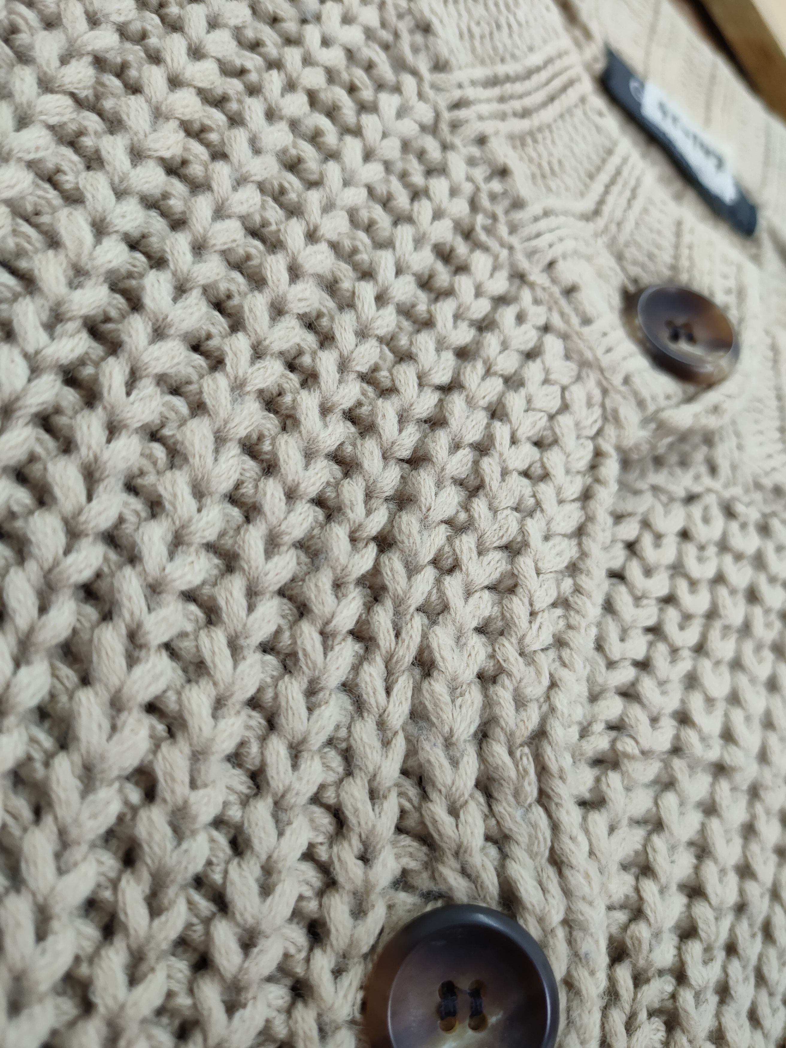 Japanese Brand DL Gogosing cardigan cable knitwear japan vintage #46-147 Size US M / EU 48-50 / 2 - 4 Thumbnail