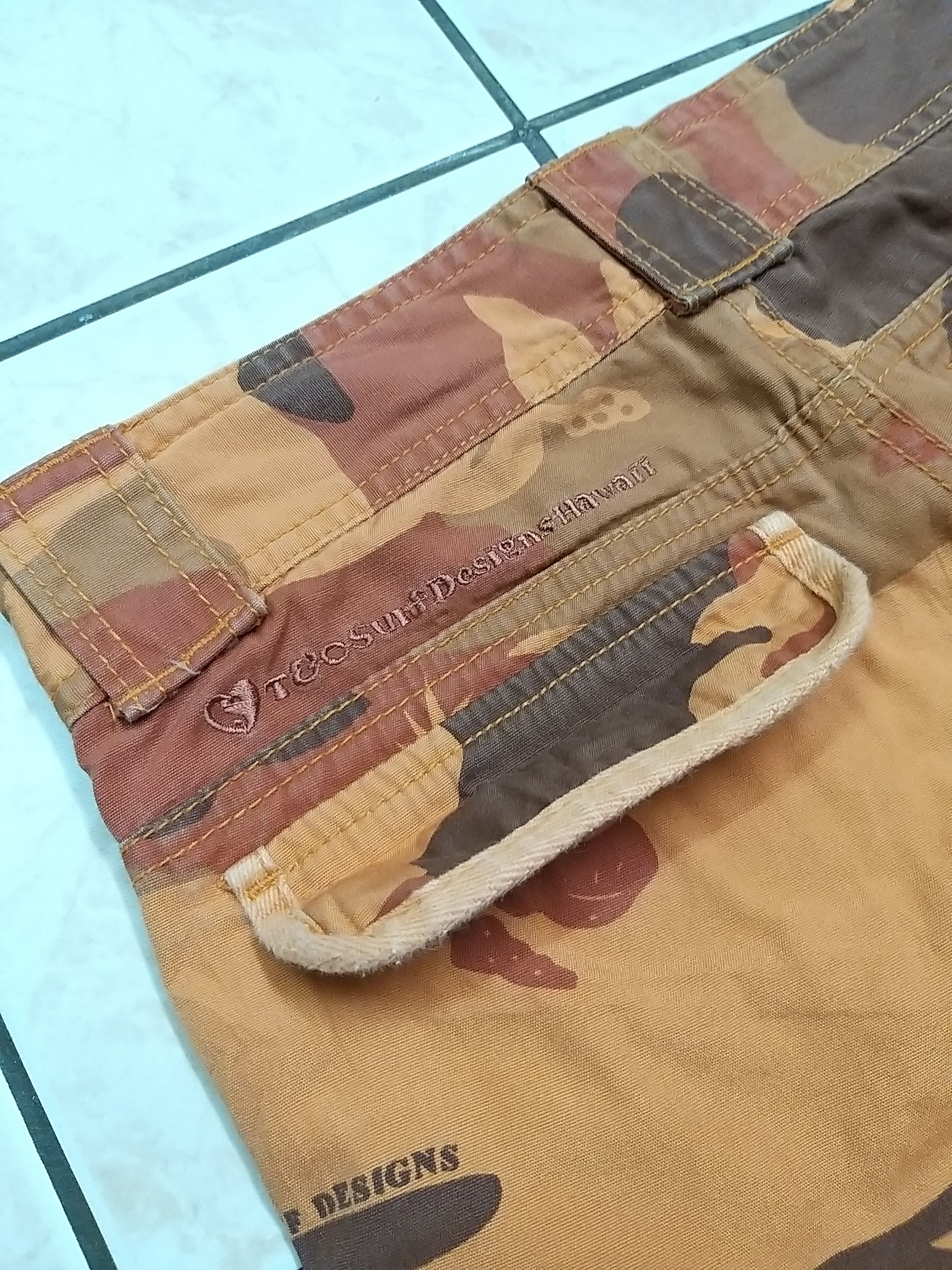 Japanese Brand SICK Y2K T&C SURF DESIGNS HAWAII ORANGE CAMO CARGO PANT. Size US 29 - 7 Thumbnail