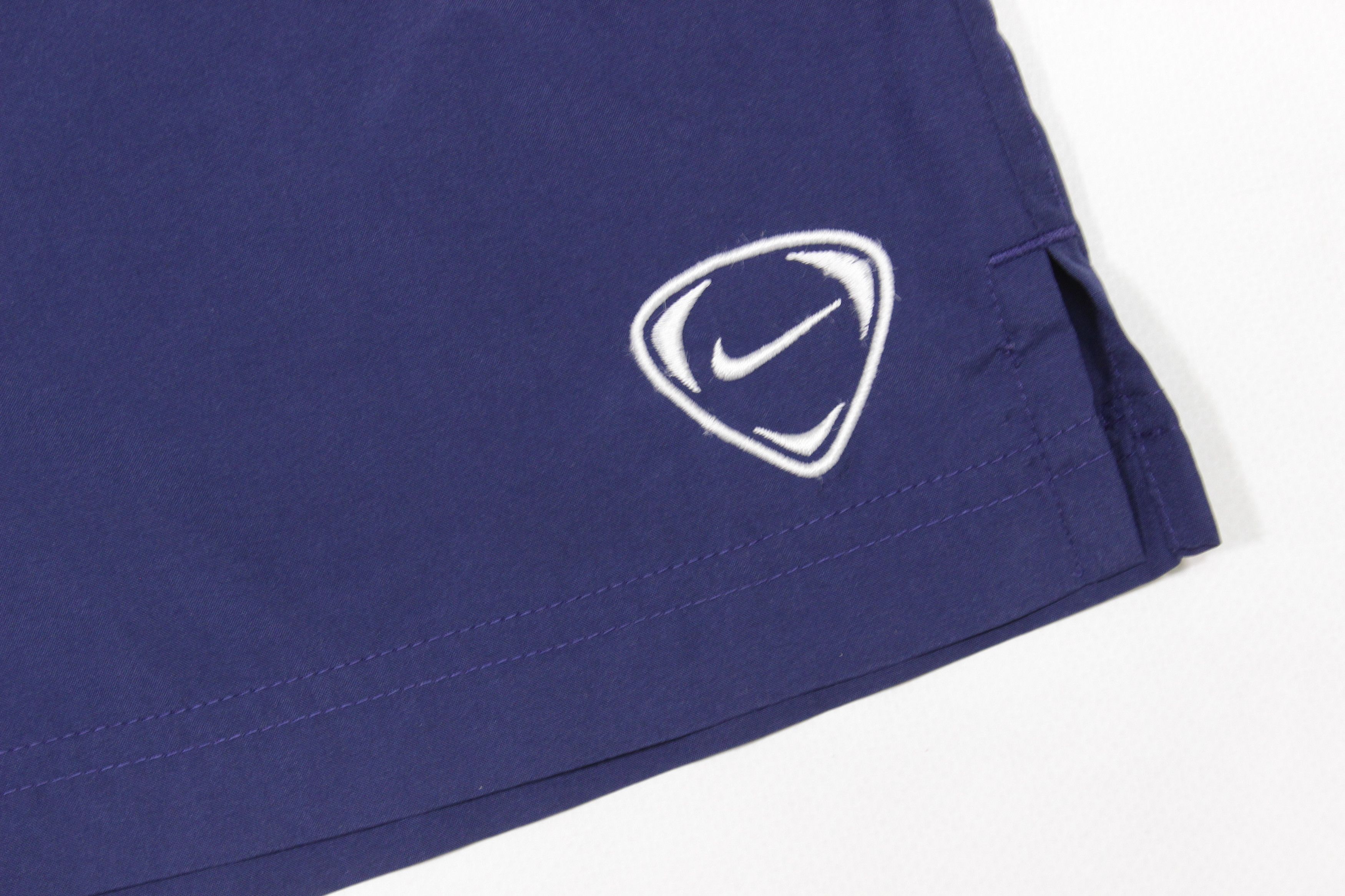 Nike 90S Swoosh Team Logo Sport Shorts M Size Size US 32 / EU 48 - 3 Thumbnail