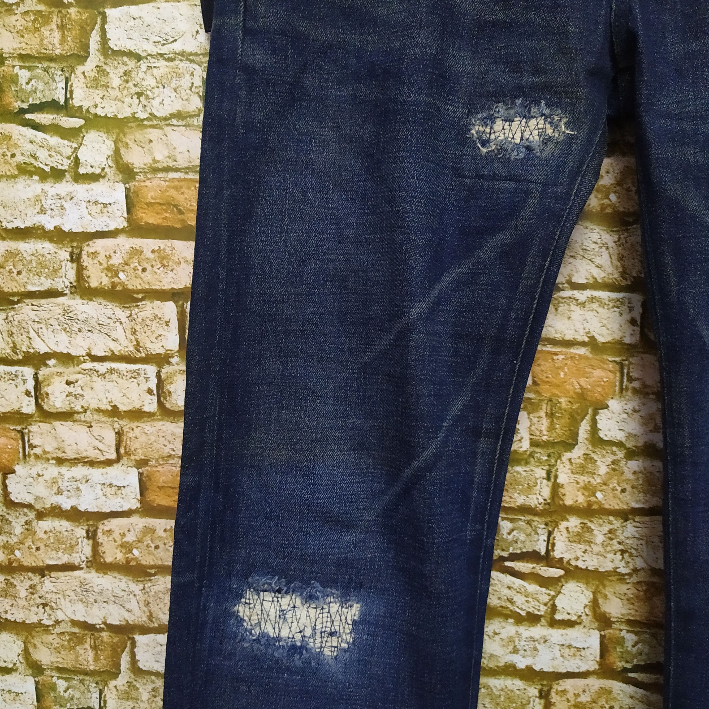 Neighborhood 2002 NEIGHBORHOOD NBHD DISTRESSED DENIM (D19) Size US 36 / EU 52 - 7 Thumbnail