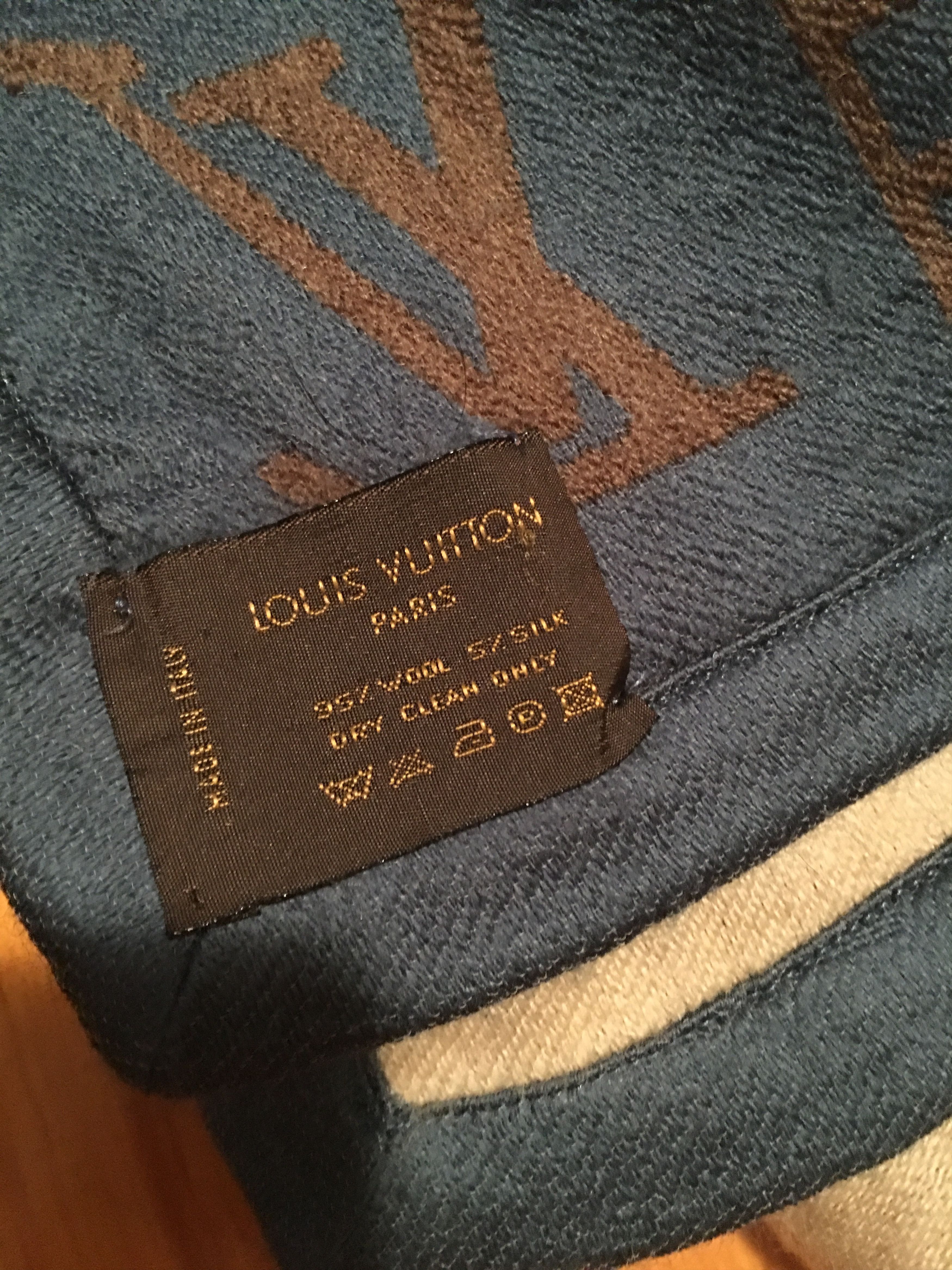Louis Vuitton Louis Vuitton Karakoram Blanket Grailed