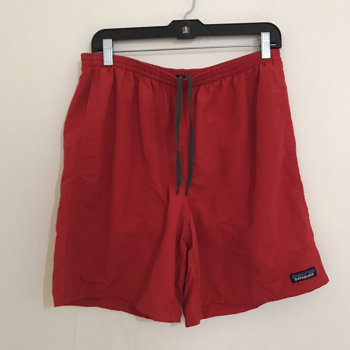 Patagonia Vtg Patagonia Shorts Slate Red Medium Size US 32 / EU 48 - 1 Preview