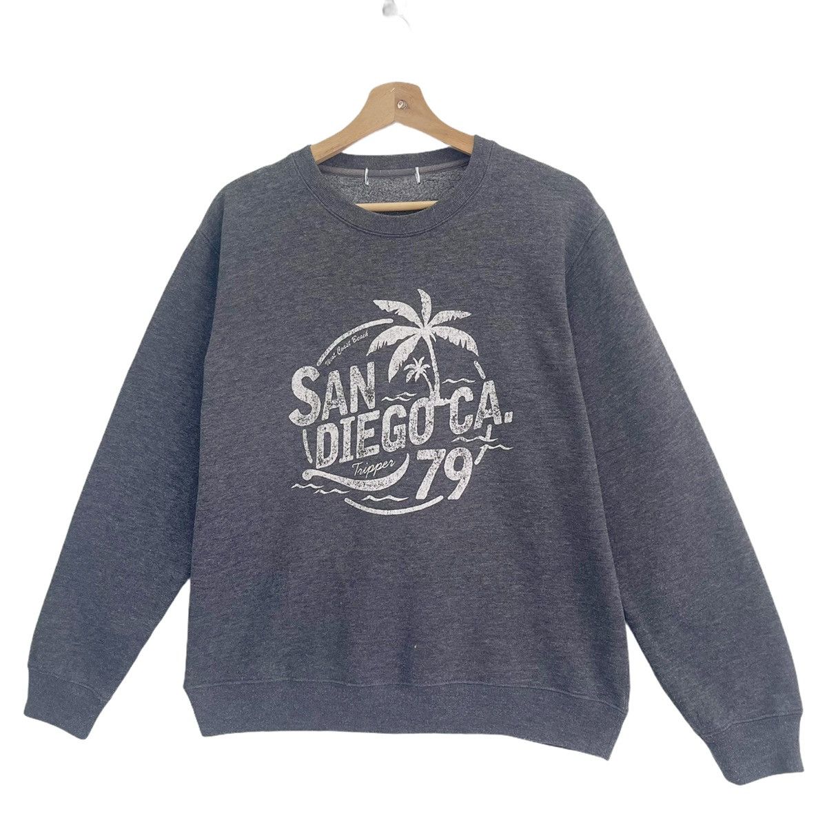 Alice San Diego San Diego California Crewneck Sweatshirt Size M Size US M / EU 48-50 / 2 - 3 Thumbnail