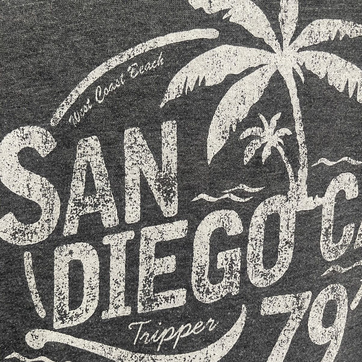 Alice San Diego San Diego California Crewneck Sweatshirt Size M Size US M / EU 48-50 / 2 - 6 Thumbnail