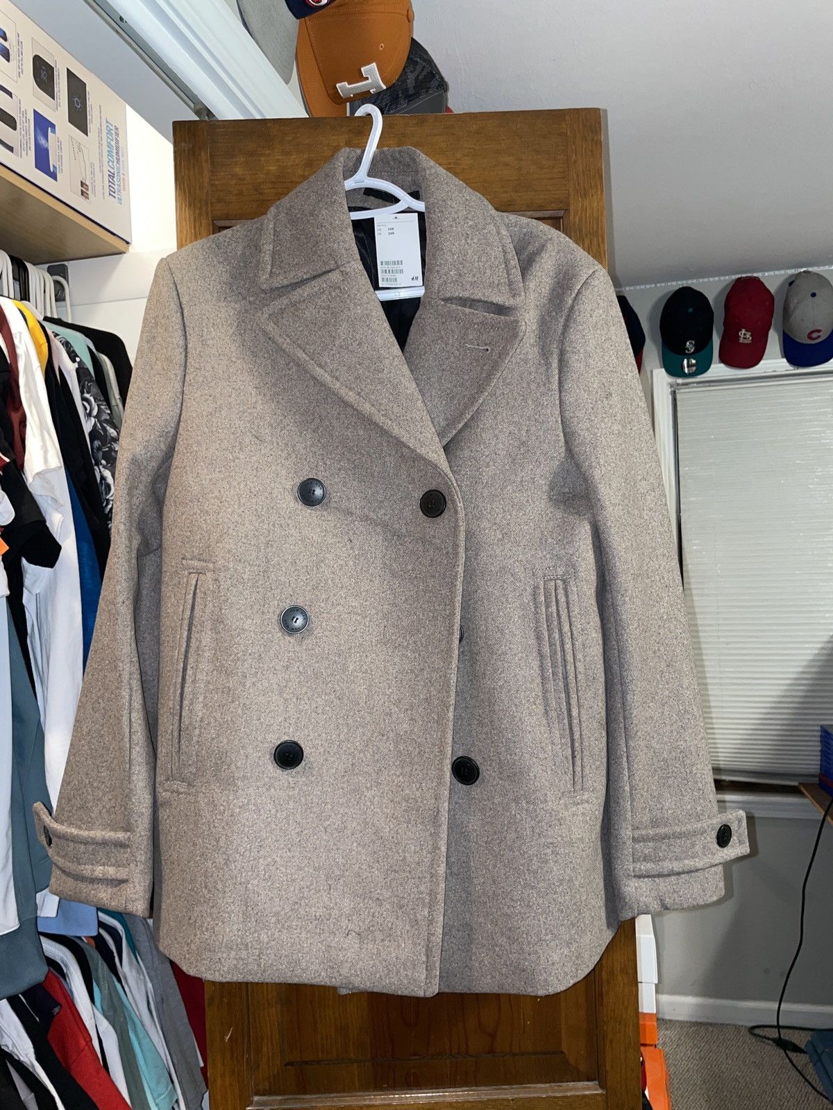 New button up formal beige jacket