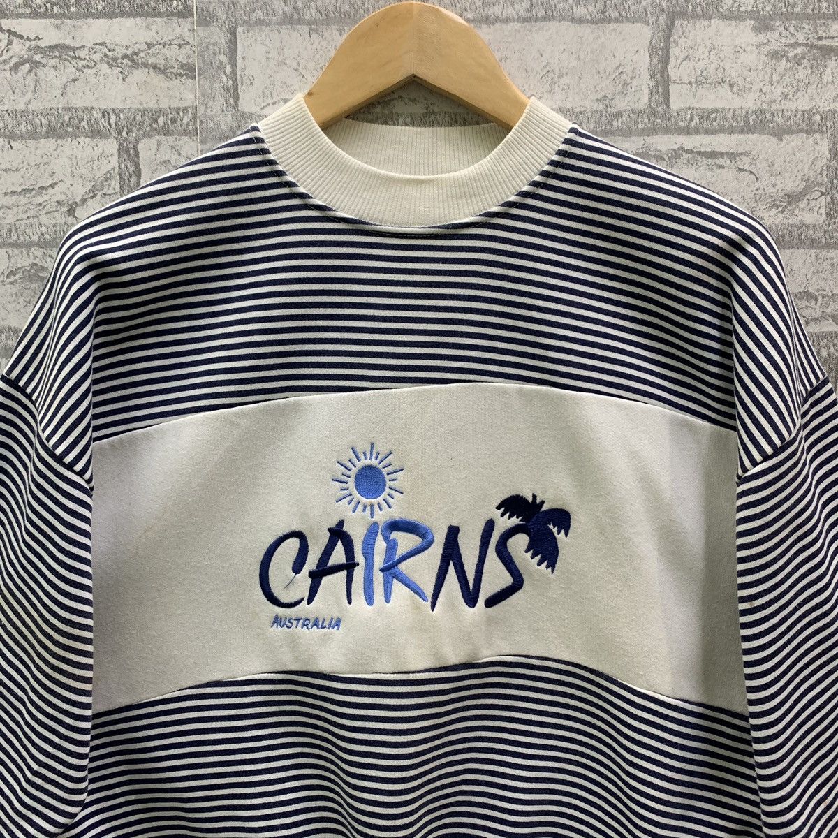 Vintage Vintage 90s Cairns Australia Striped Sweatshirts Size US S / EU 44-46 / 1 - 3 Thumbnail